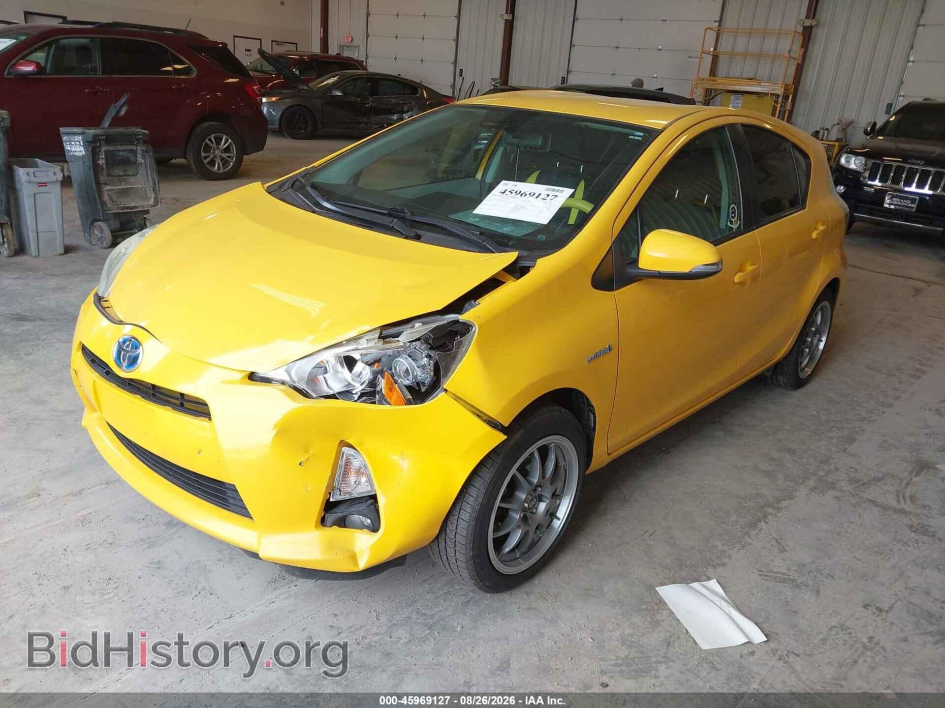 2014 TOYOTA PRIUS C - VIN: JTDKDTB3XE1079412 - Фото 2