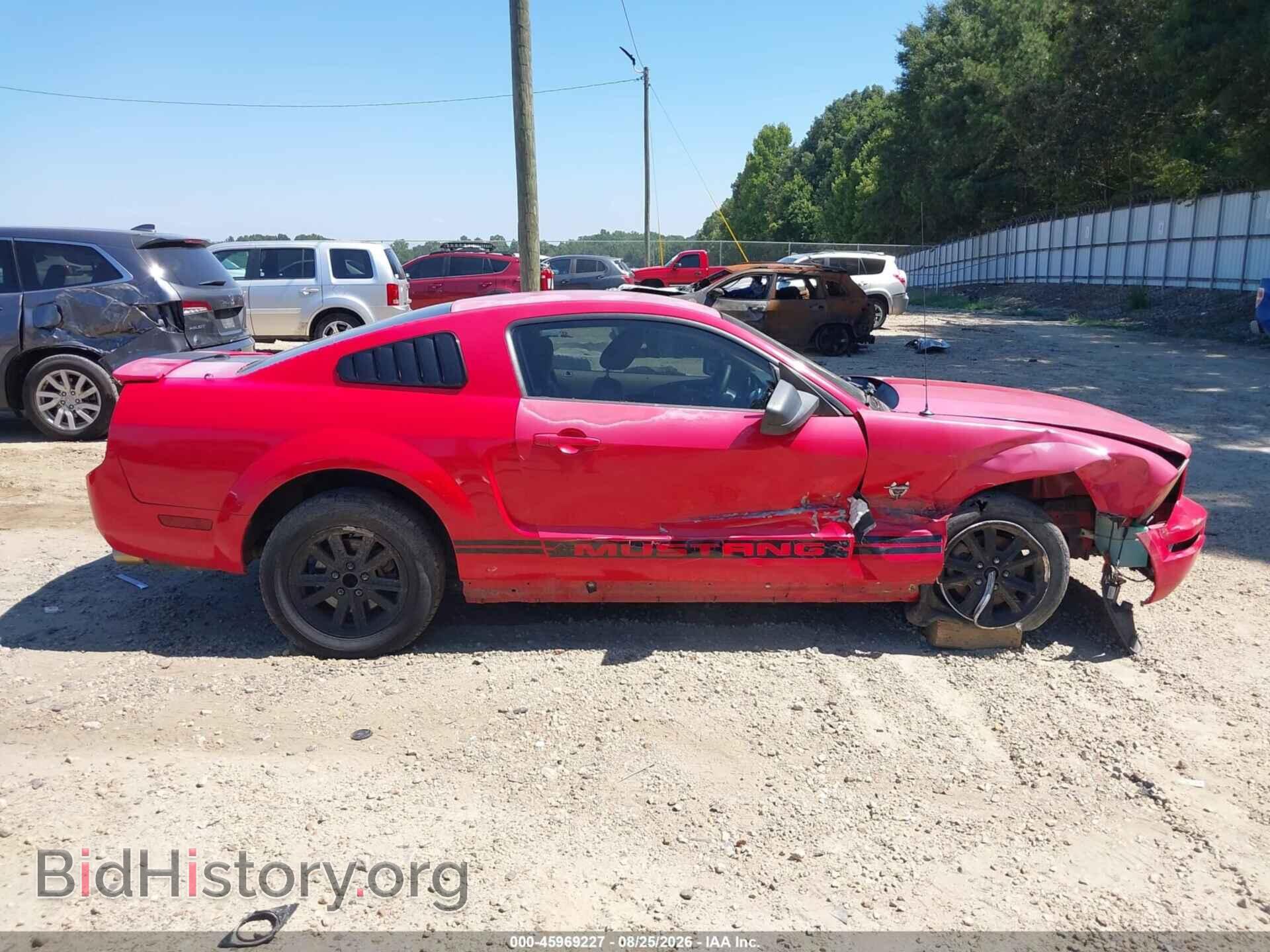 2009 FORD MUSTANG - VIN: 1ZVHT80N095122200 - Фото 13