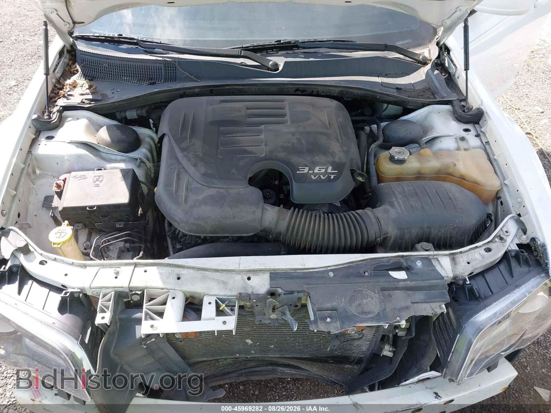 2017 CHRYSLER 300 - VIN: 2C3CCABG4HH603419 - Photo 10