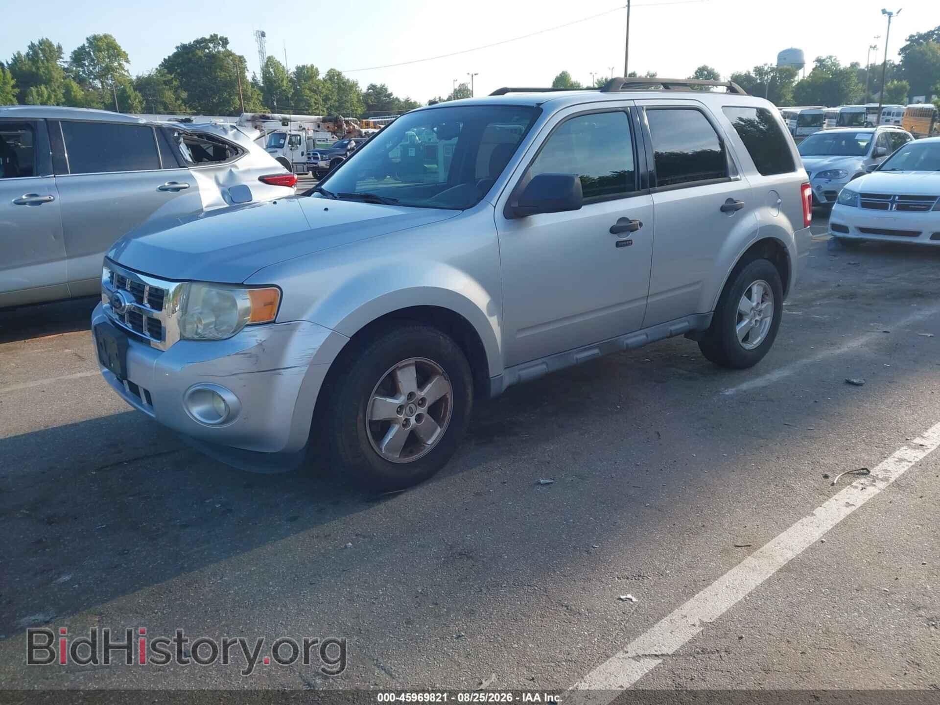 2010 FORD ESCAPE - VIN: 1FMCU0D78AKB31476 - Фото 2