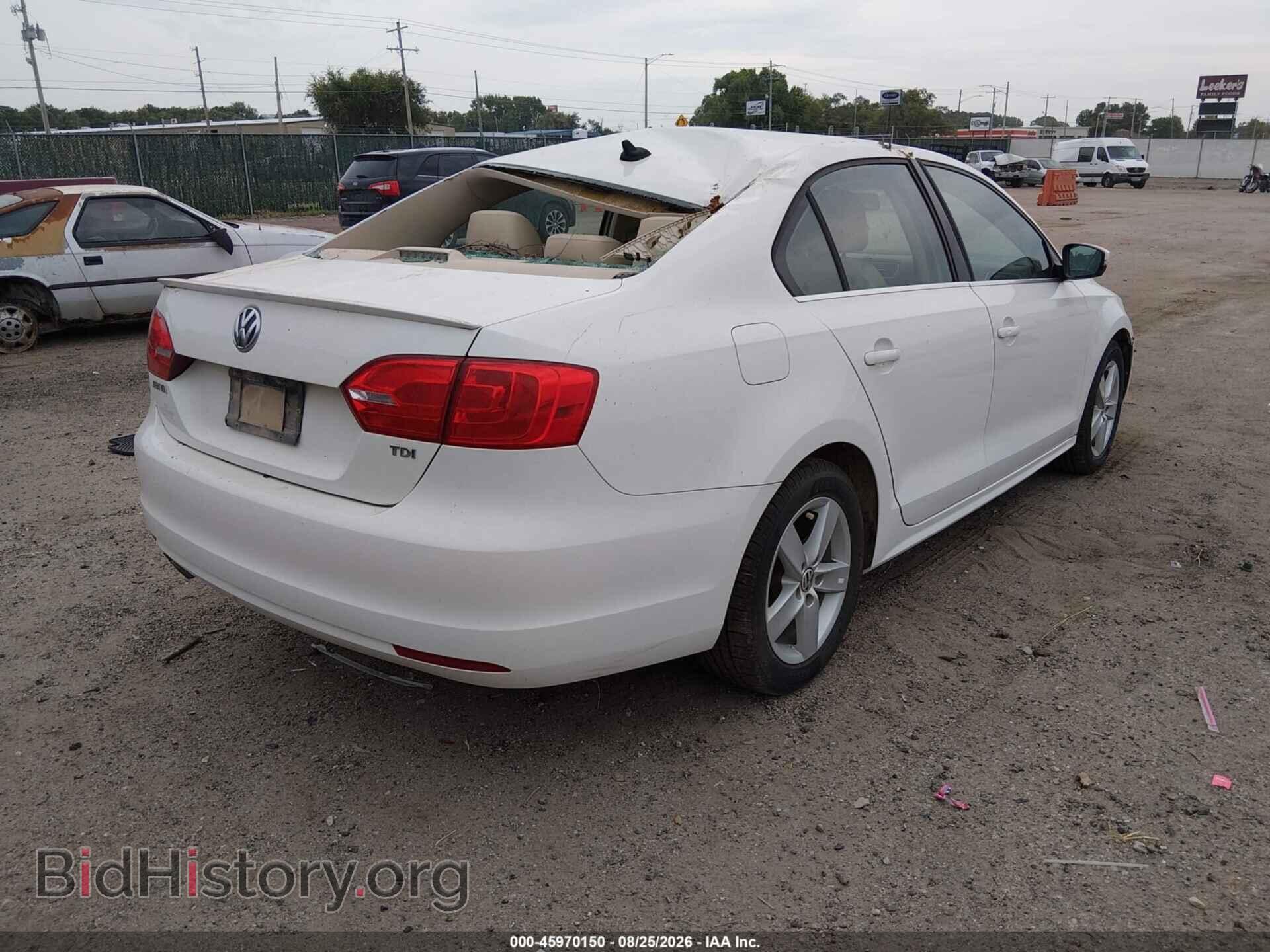 2012 VOLKSWAGEN JETTA - VIN: 3VWLL7AJ8CM089643 - Photo 4