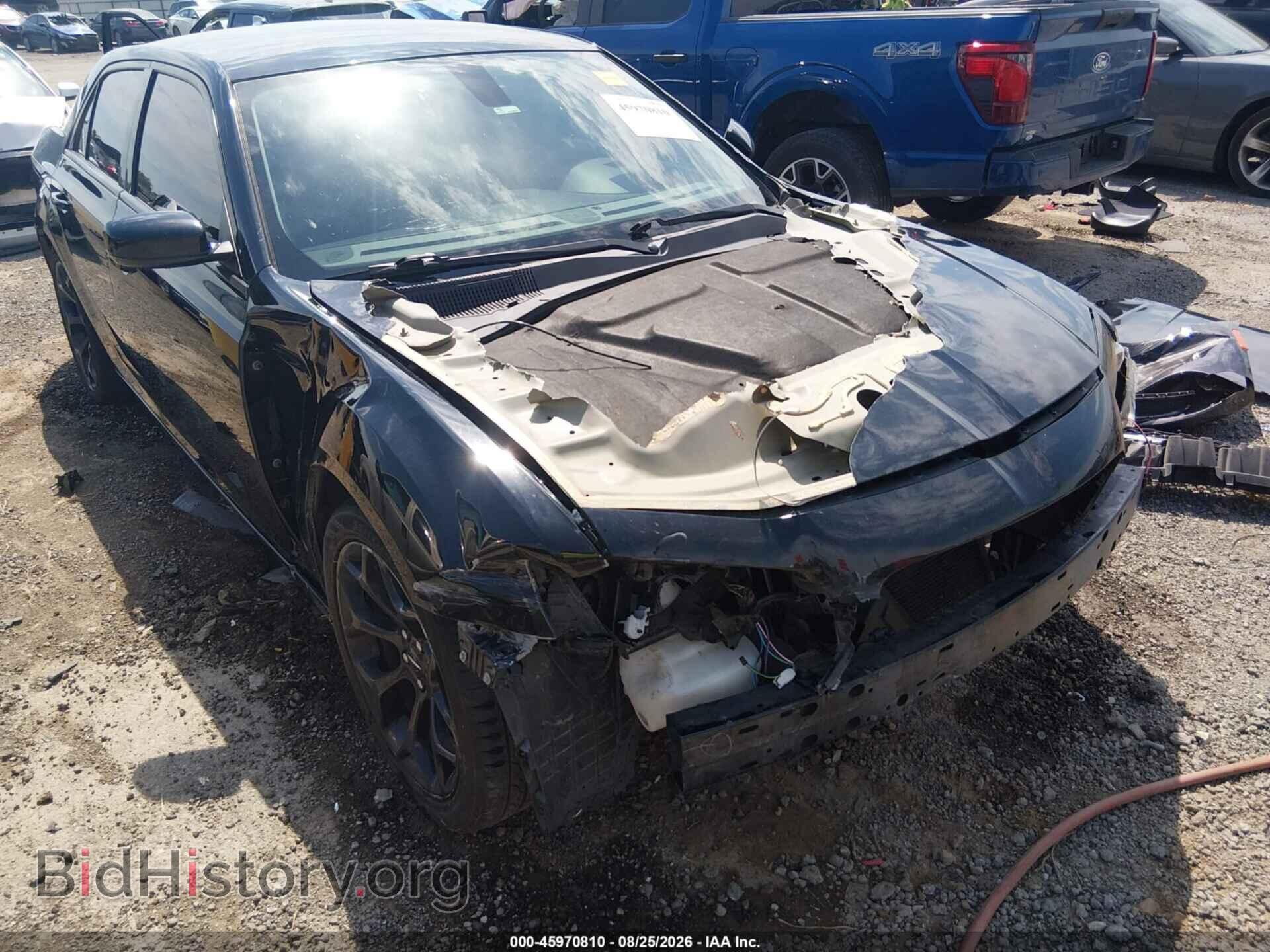 2019 CHRYSLER 300 - VIN: 2C3CCAAG6KH614298 - Фото 6