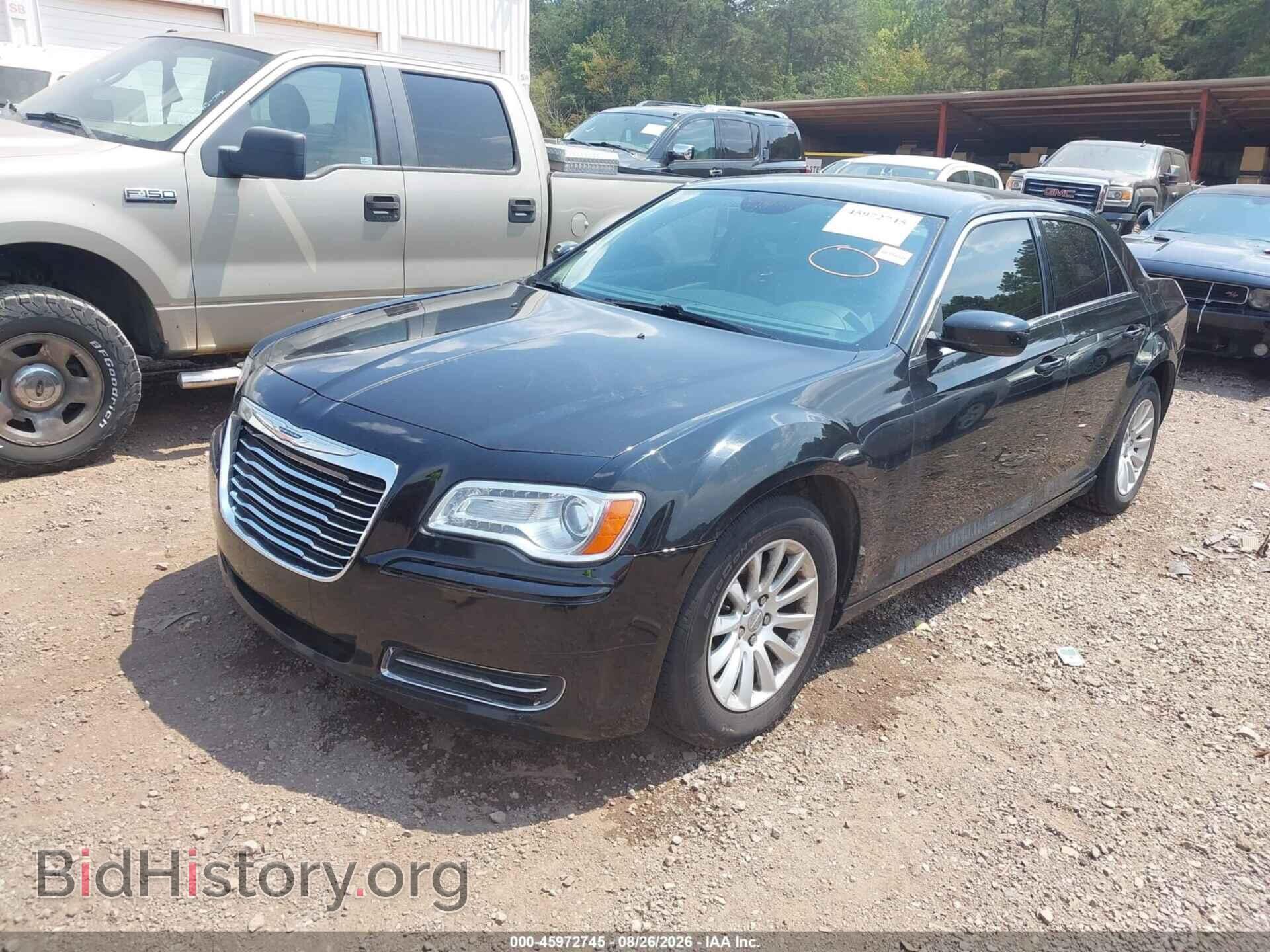 2013 CHRYSLER 300 - VIN: 2C3CCAAG7DH728149 - Фото 2
