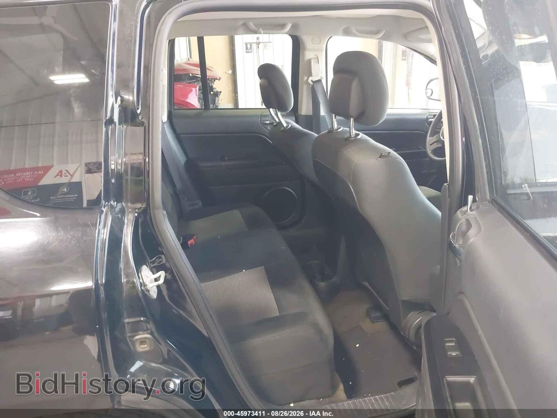 2016 JEEP COMPASS - VIN: 1C4NJDBB1GD686237 - Photo 8