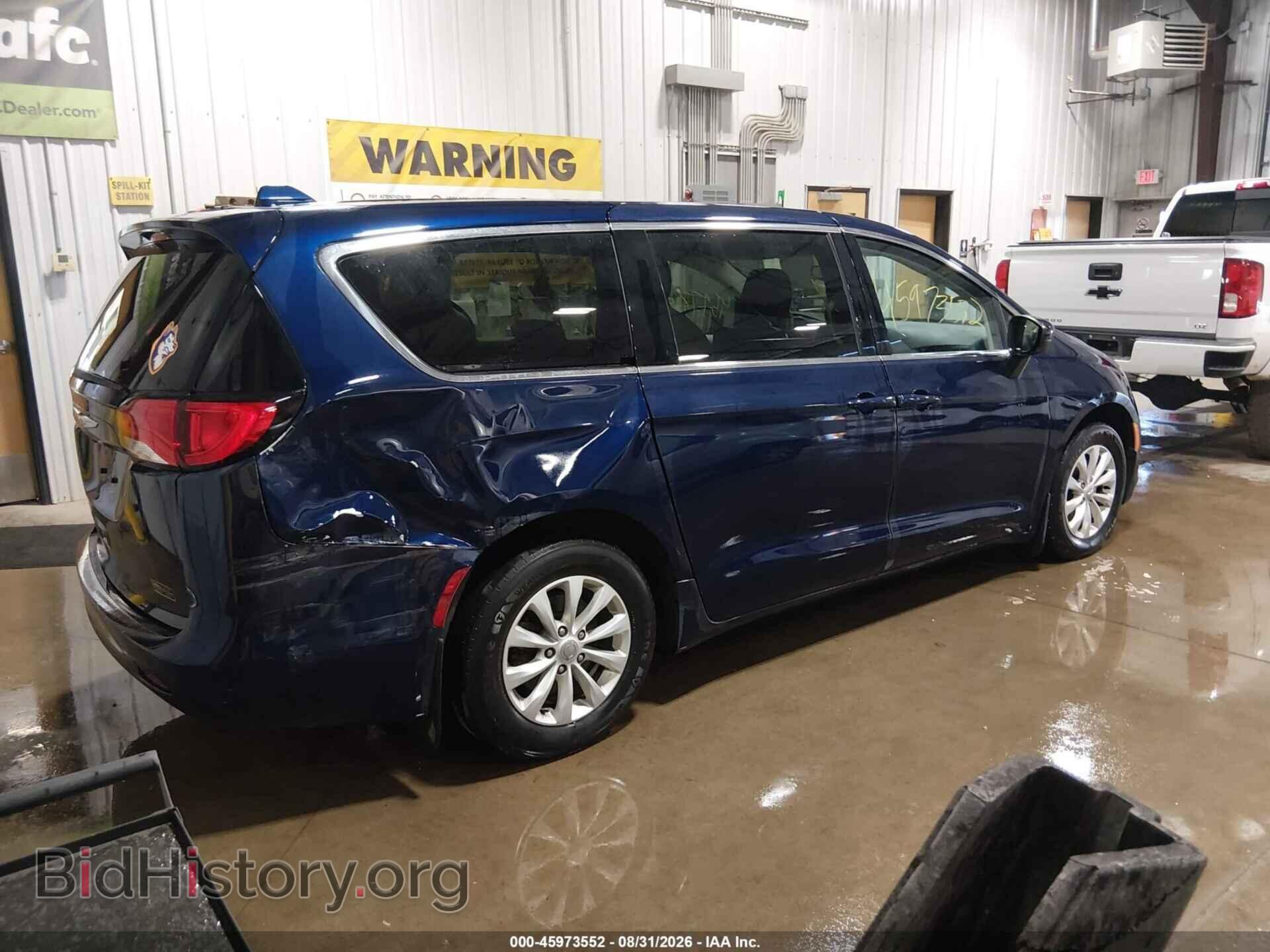 2017 CHRYSLER PACIFICA - VIN: 2C4RC1DG9HR517794 - Фото 4