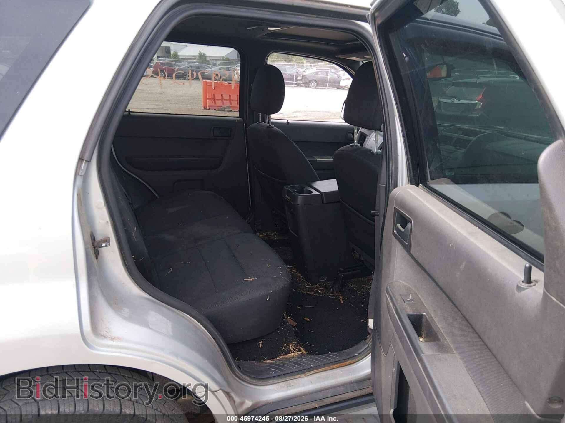 2008 FORD ESCAPE - VIN: 1FMCU93118KD91486 - Фото 8