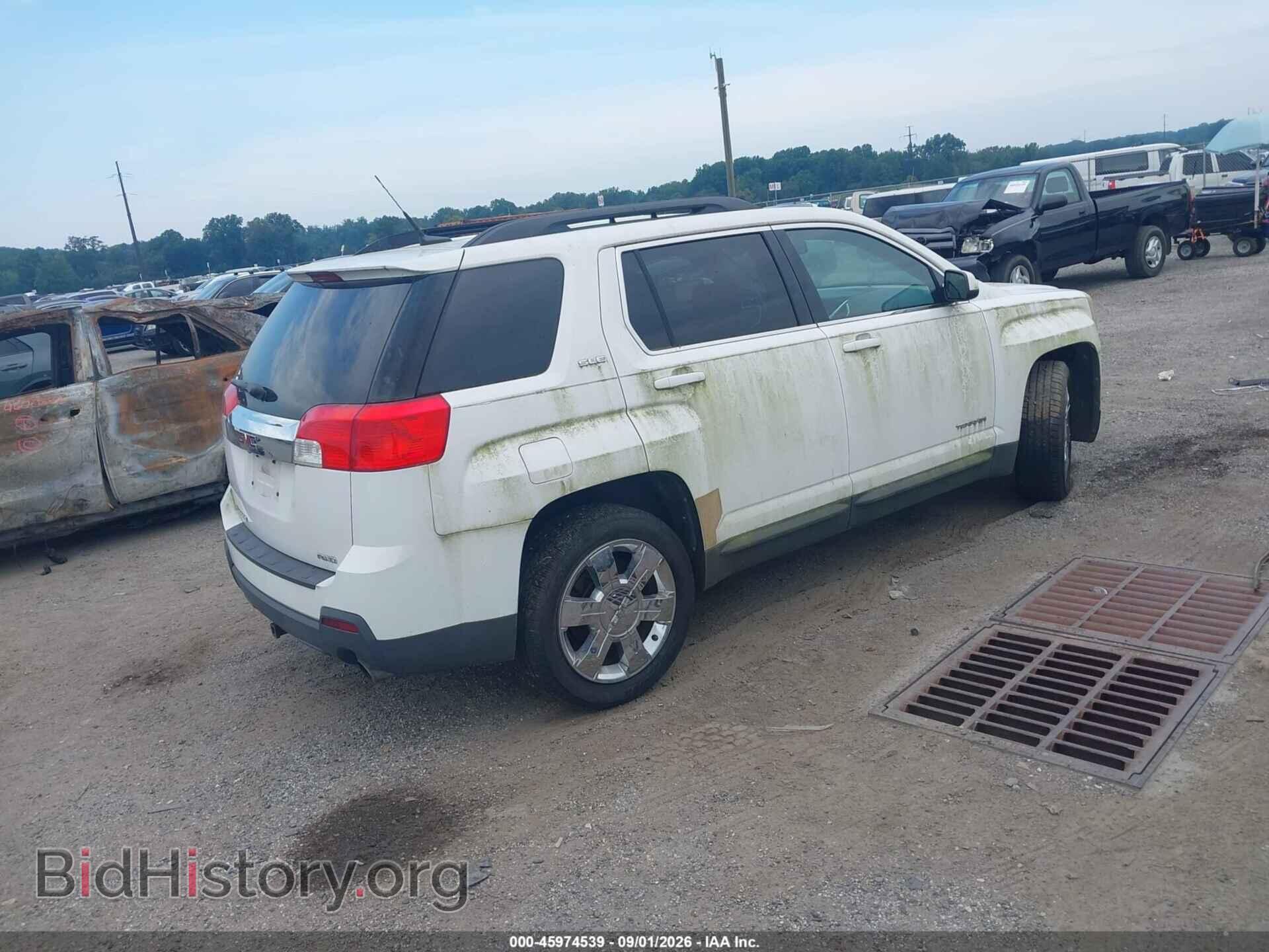 2011 GMC TERRAIN - VIN: 2CTFLTE55B6299376 - Photo 4