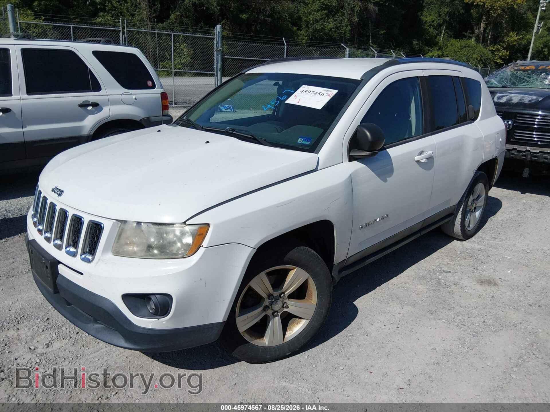 2011 JEEP COMPASS - VIN: 1J4NT1FB6BD137963 - Photo 2