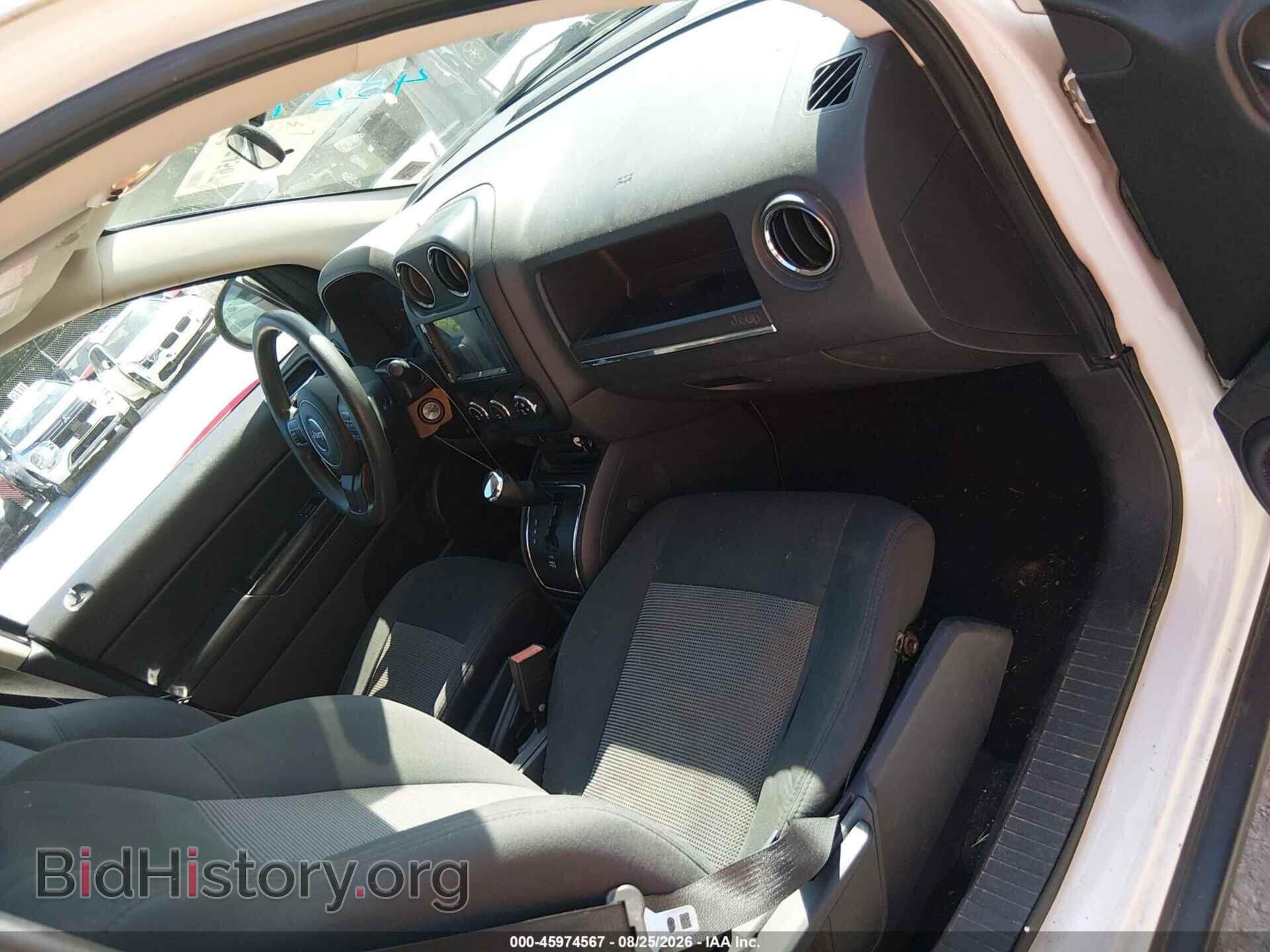2011 JEEP COMPASS - VIN: 1J4NT1FB6BD137963 - Photo 5