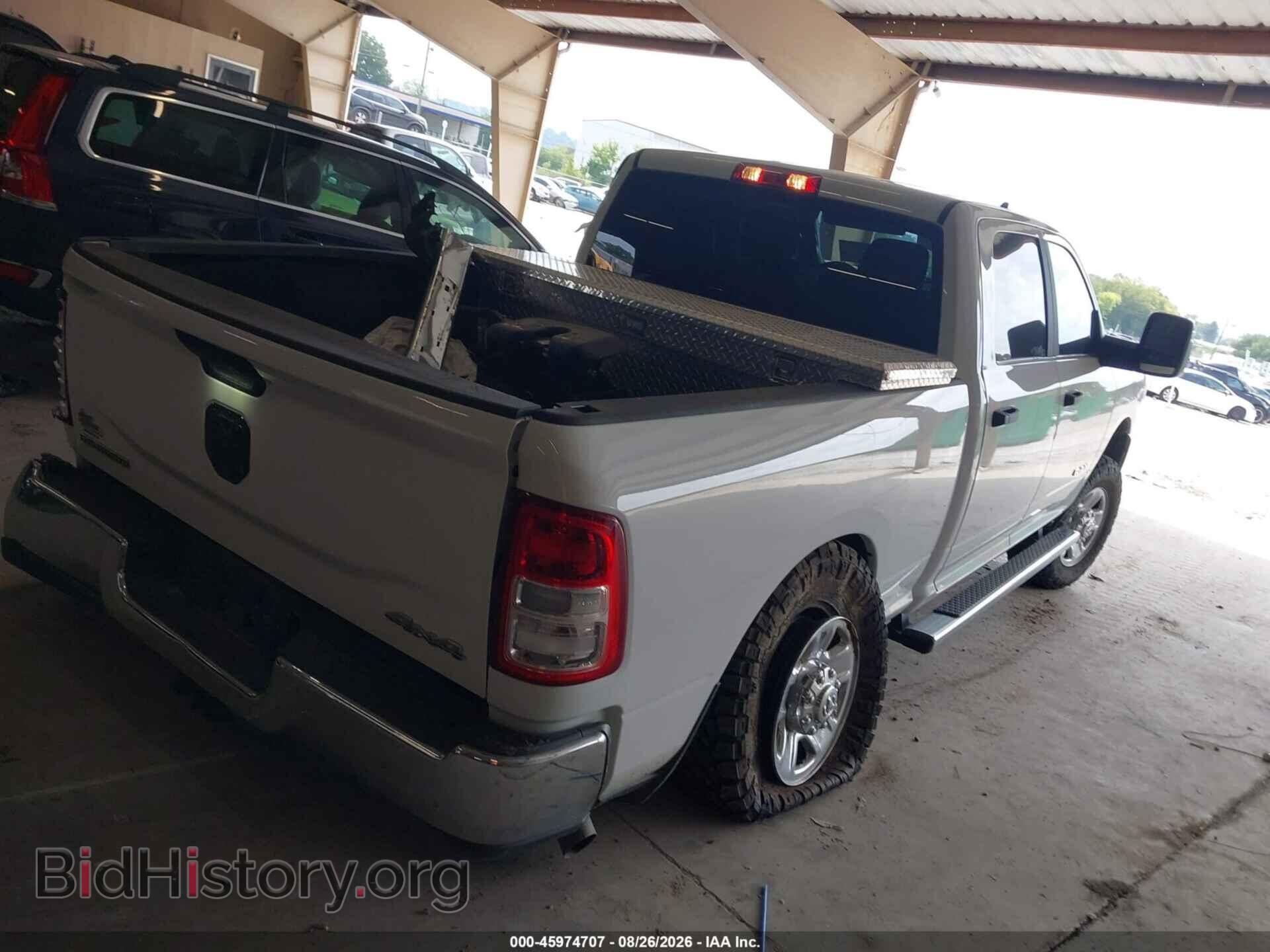 2024 RAM 2500 - VIN: 3C6UR5DJ0RG254847 - Photo 4