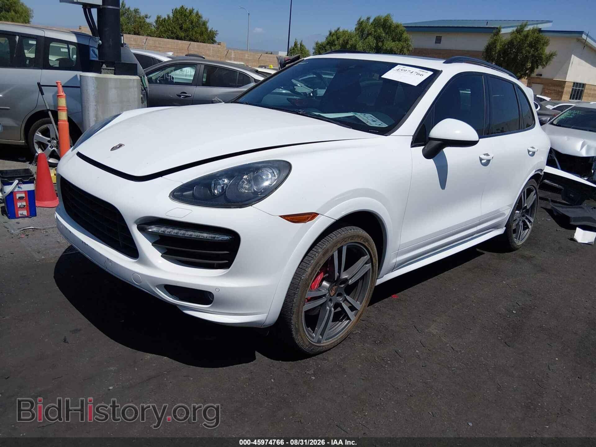 2014 PORSCHE CAYENNE - VIN: WP1AD2A21ELA71684 - Photo 2