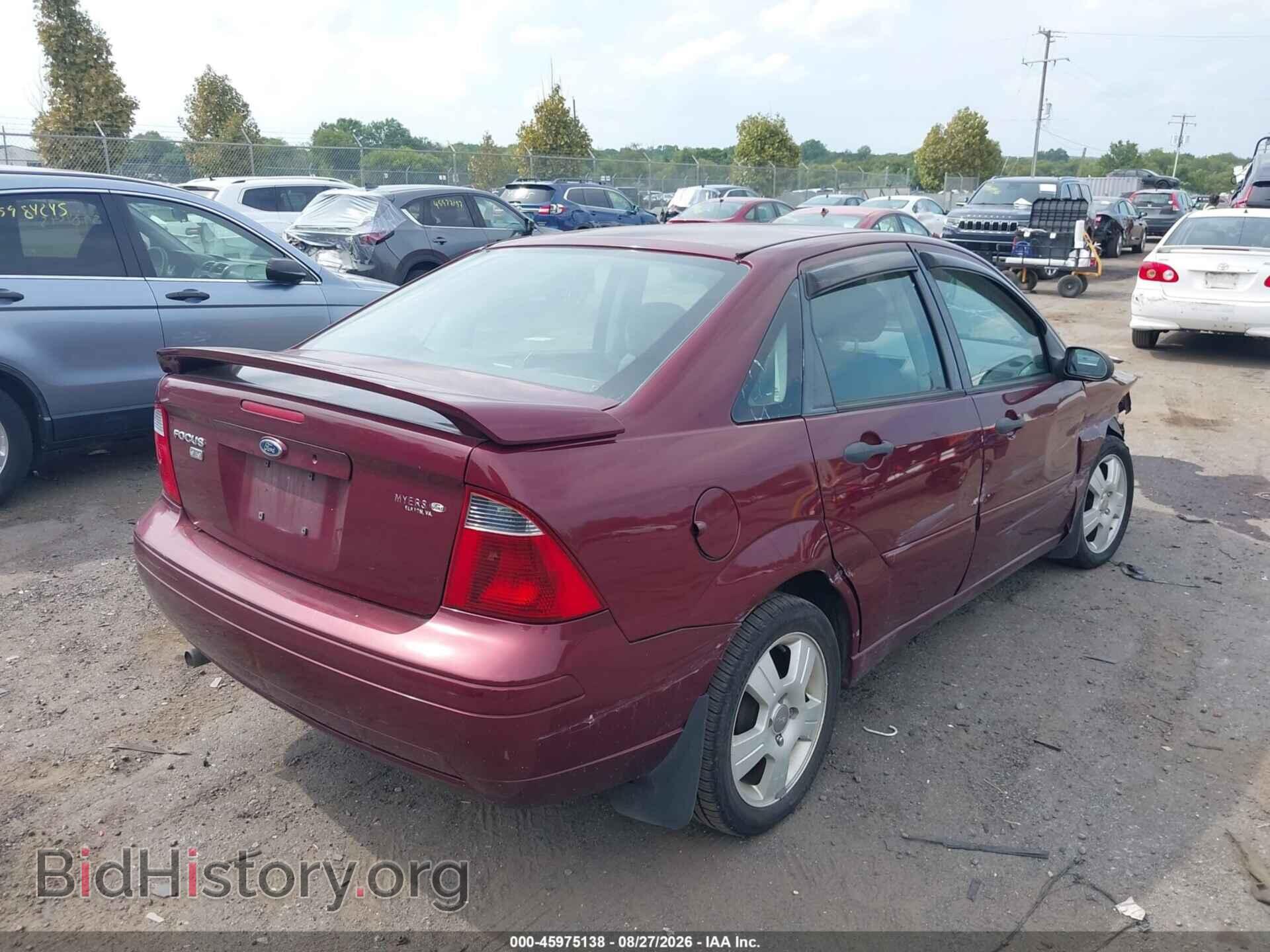 2007 FORD FOCUS - VIN: 1FAHP34N87W331220 - Фото 4