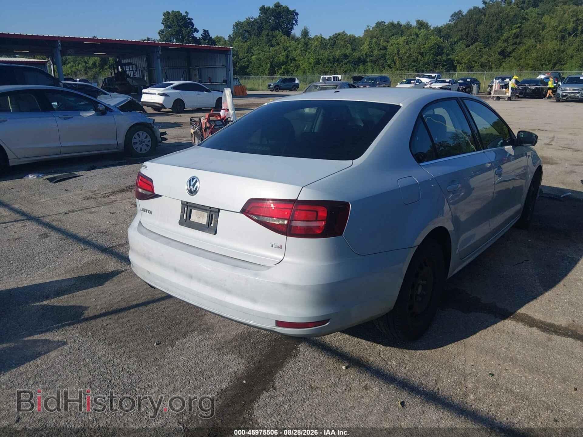 2017 VOLKSWAGEN JETTA - VIN: 3VW2B7AJ3HM255489 - Фото 4