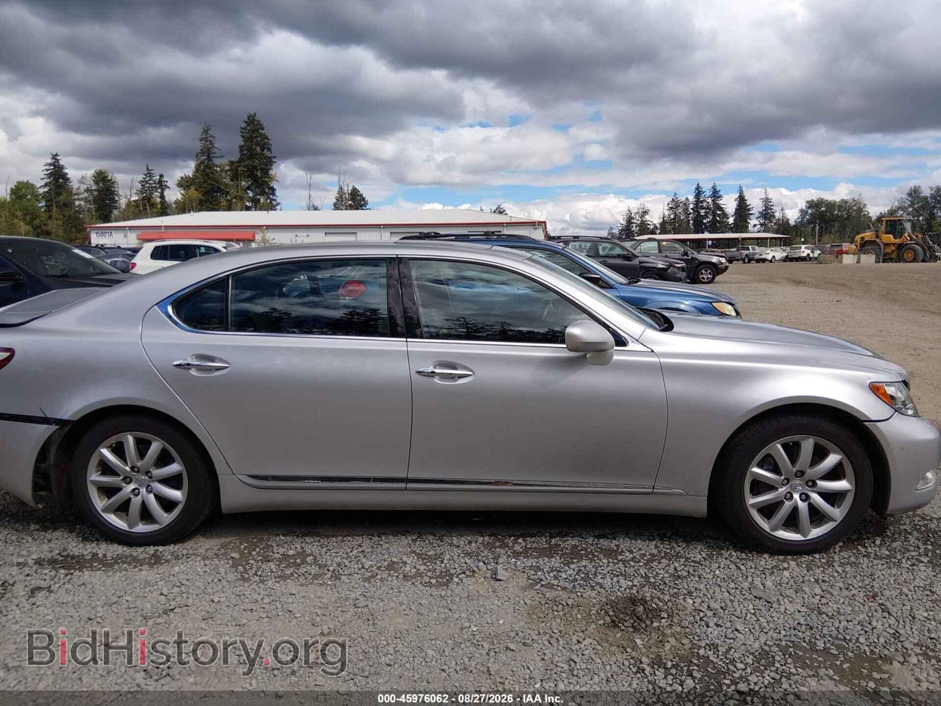 2007 LEXUS LS 460 - VIN: JTHGL46F275002191 - Photo 13