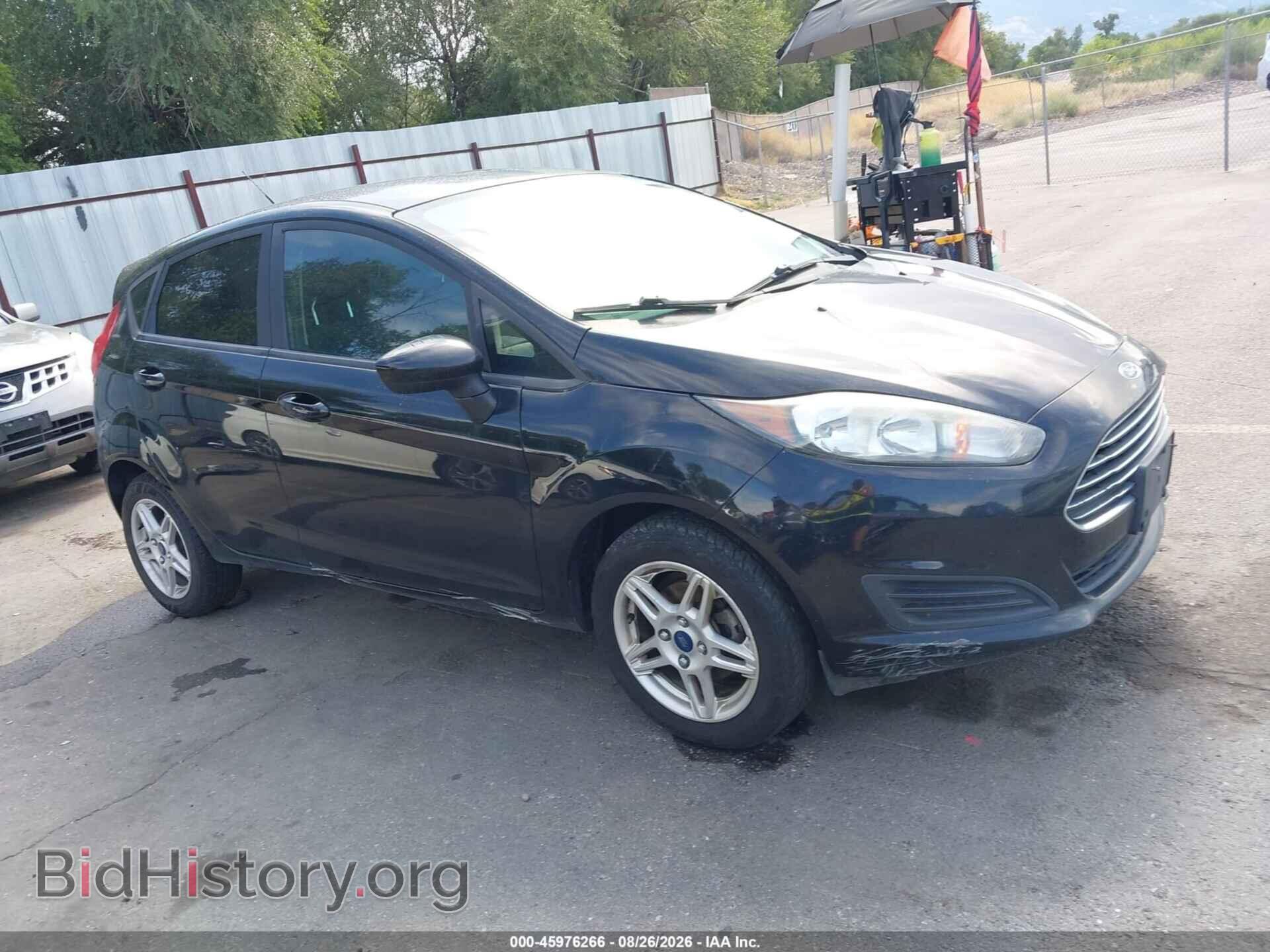 Photo 3FADP4EJ5JM109905 - FORD FIESTA 2018