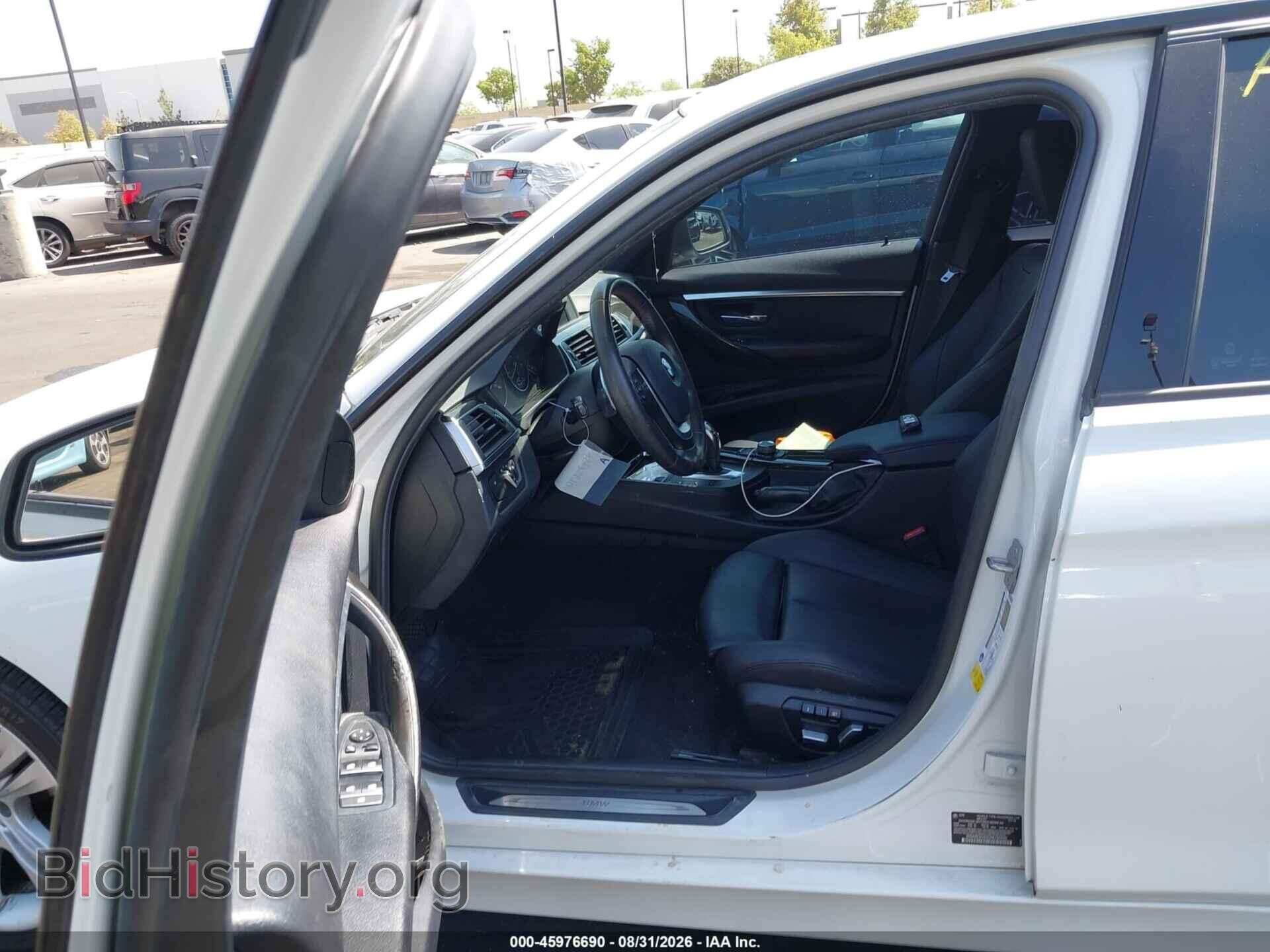 2016 BMW 328I - VIN: WBA8E9G55GNU30420 - Фото 5