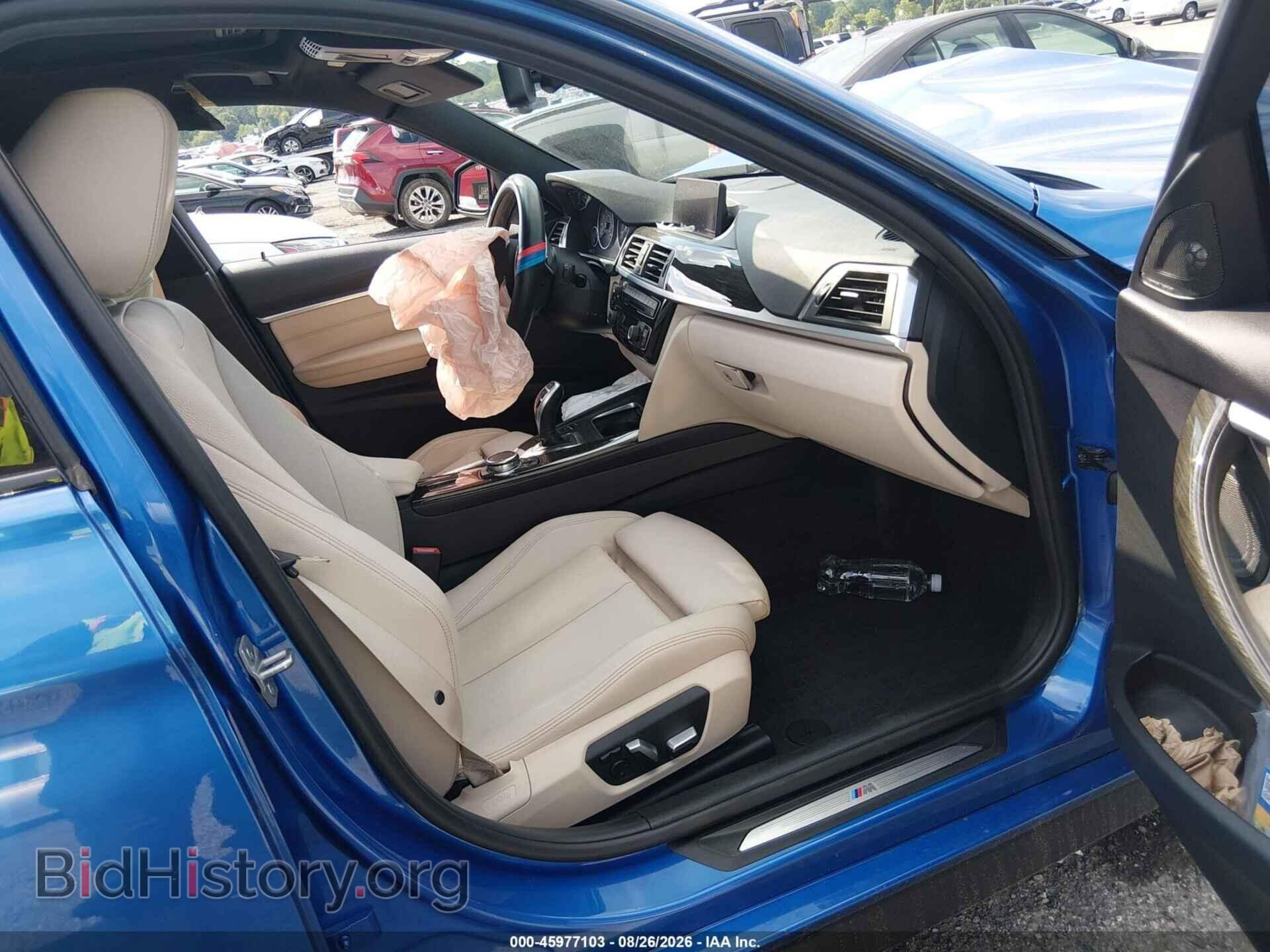 2016 BMW 328I - VIN: WBA8E3G58GNU02592 - Фото 5