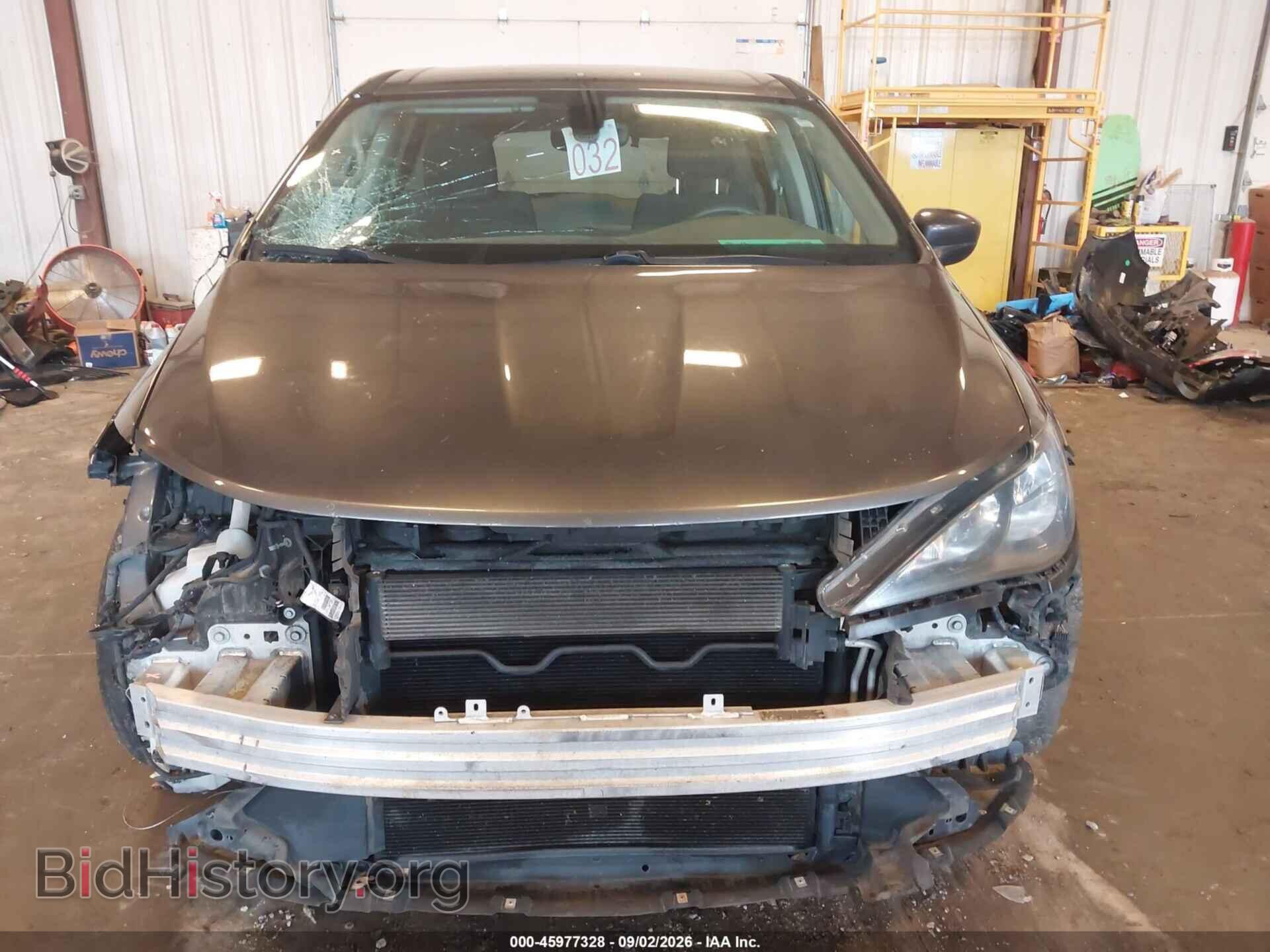 2017 CHRYSLER PACIFICA - VIN: 2C4RC1DG3HR532081 - Фото 6