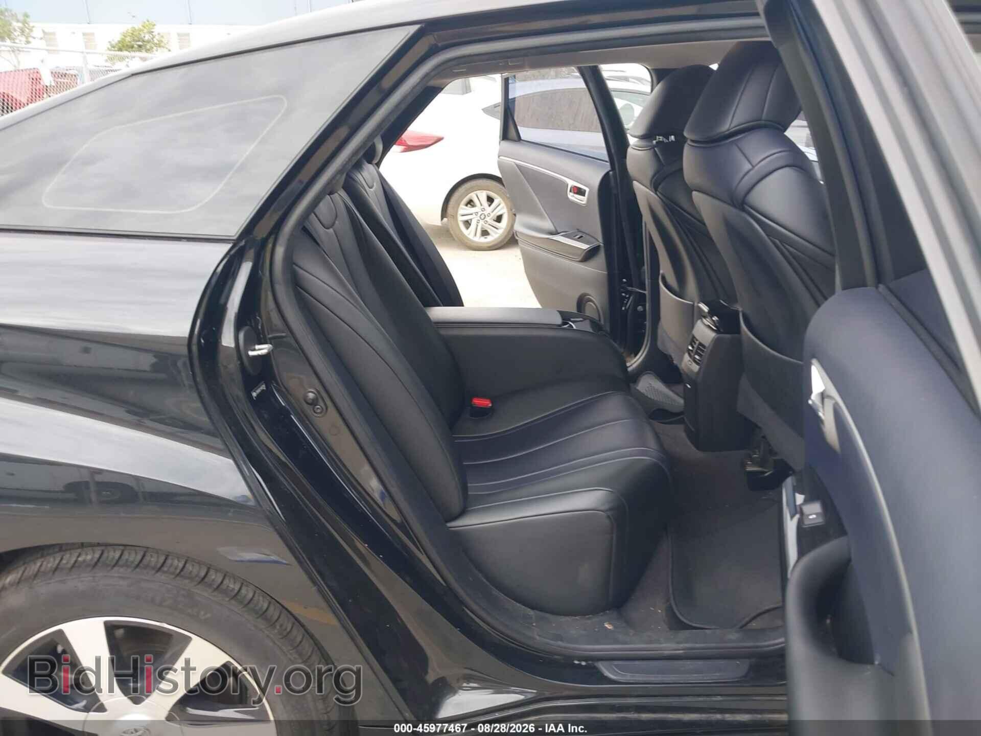 2017 TOYOTA MIRAI - VIN: JTDBVRBD1HA001663 - Photo 8