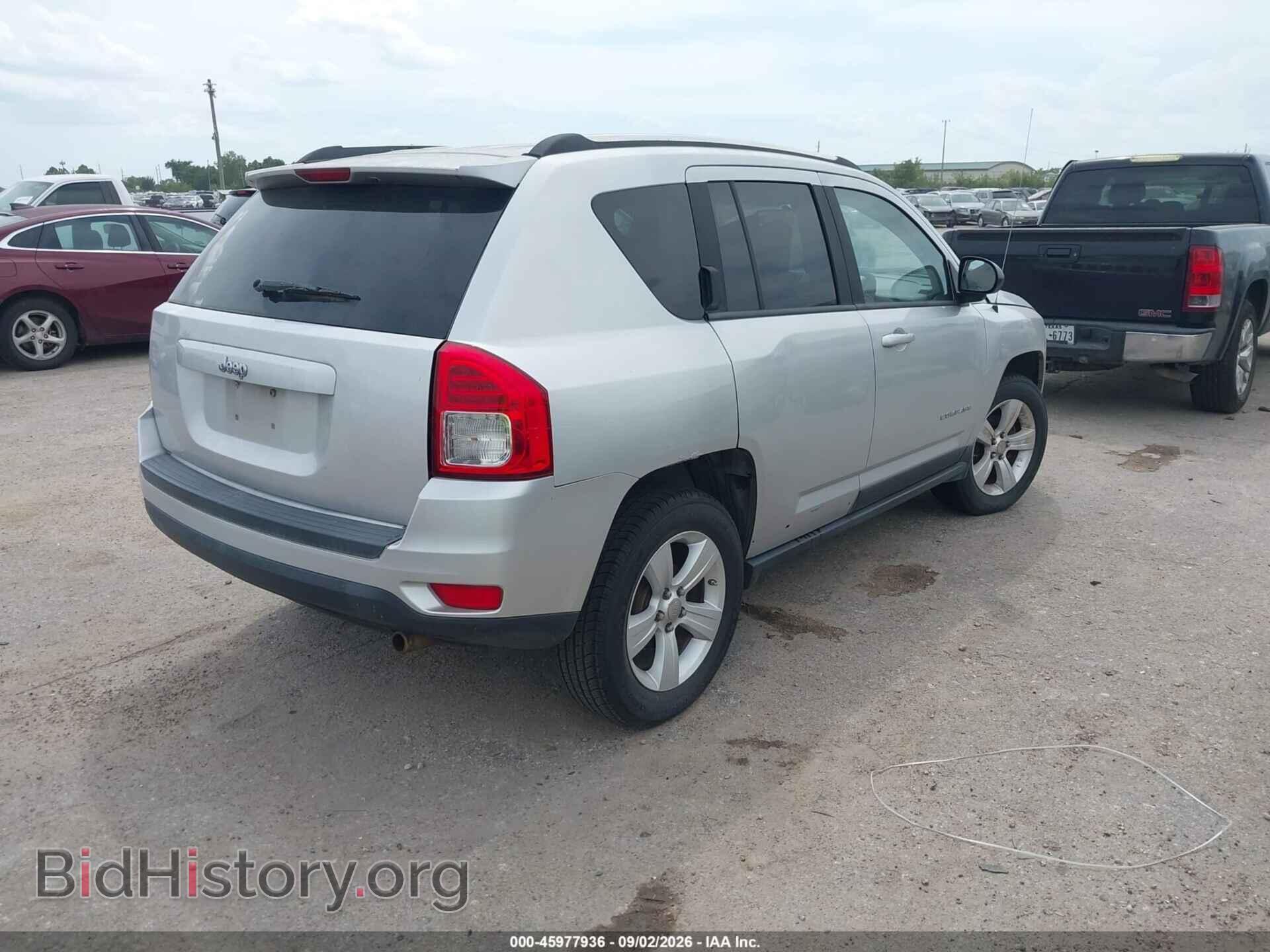2011 JEEP COMPASS - VIN: 1J4NT1FB1BD290704 - Photo 4