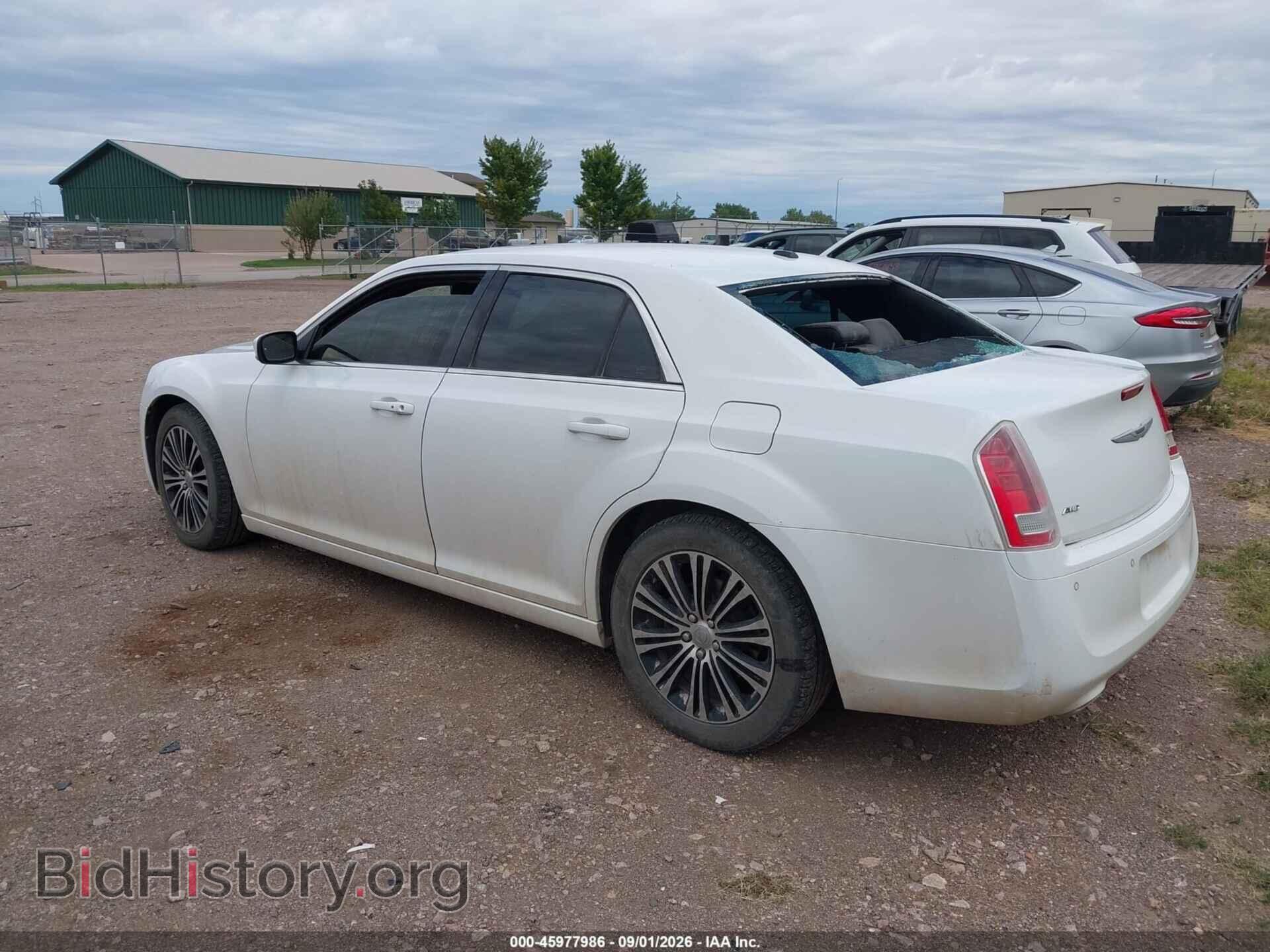 2013 CHRYSLER 300 - VIN: 2C3CCAGG1DH533445 - Фото 3