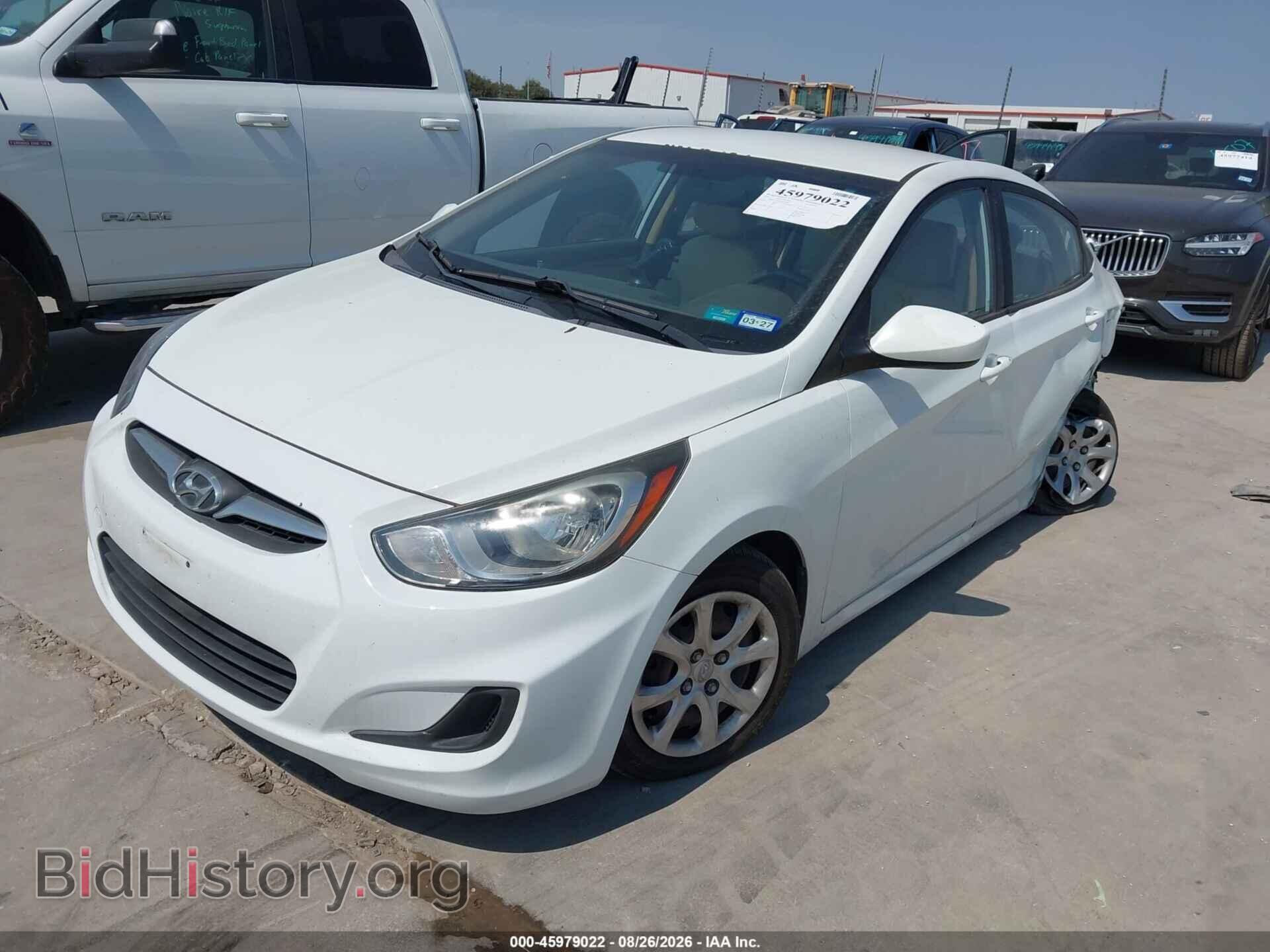 2013 HYUNDAI ACCENT - VIN: KMHCT4AE3DU557002 - Photo 2