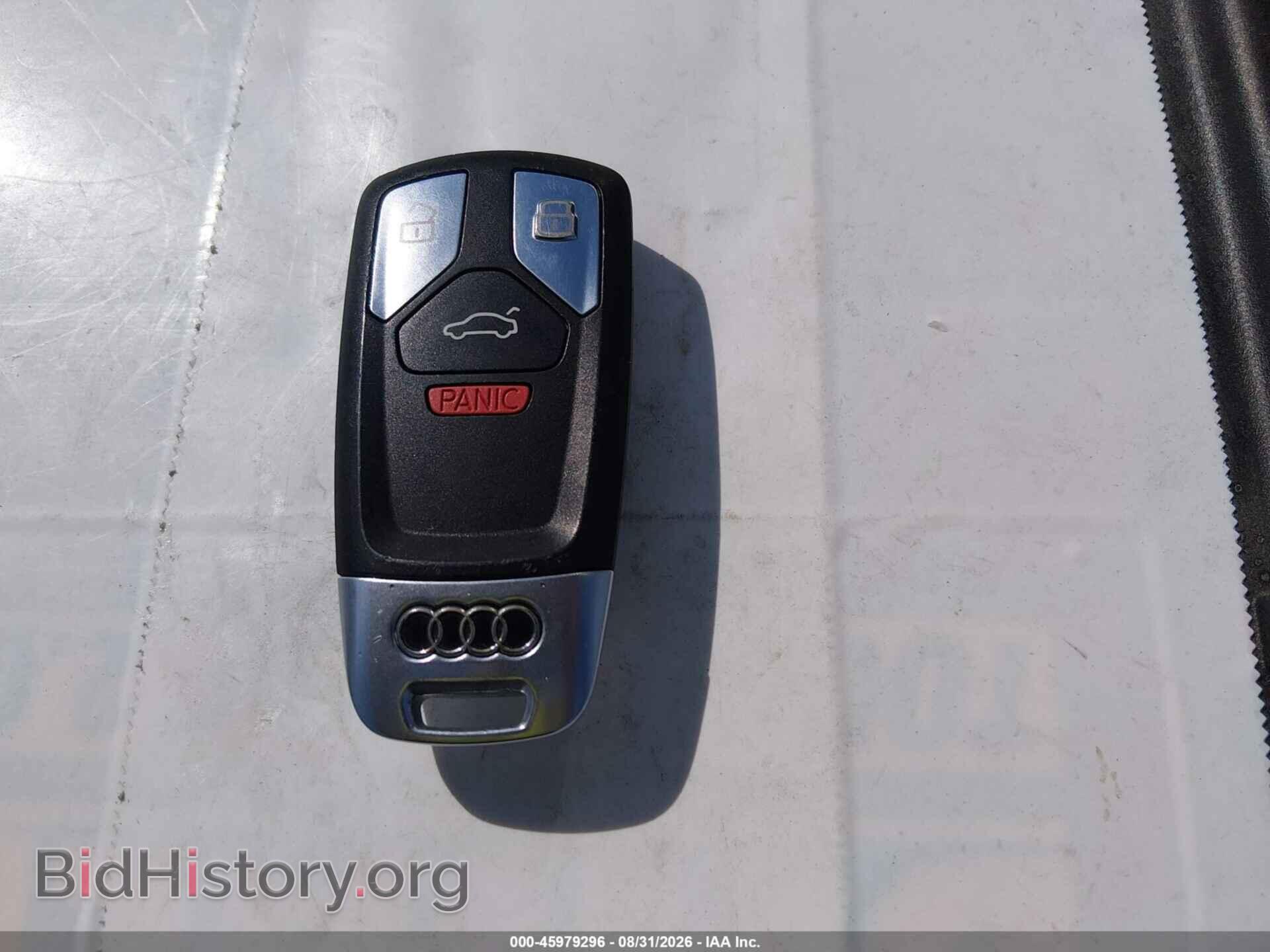 2018 AUDI A4 - VIN: WAUDNAF47JA022962 - Фото 11