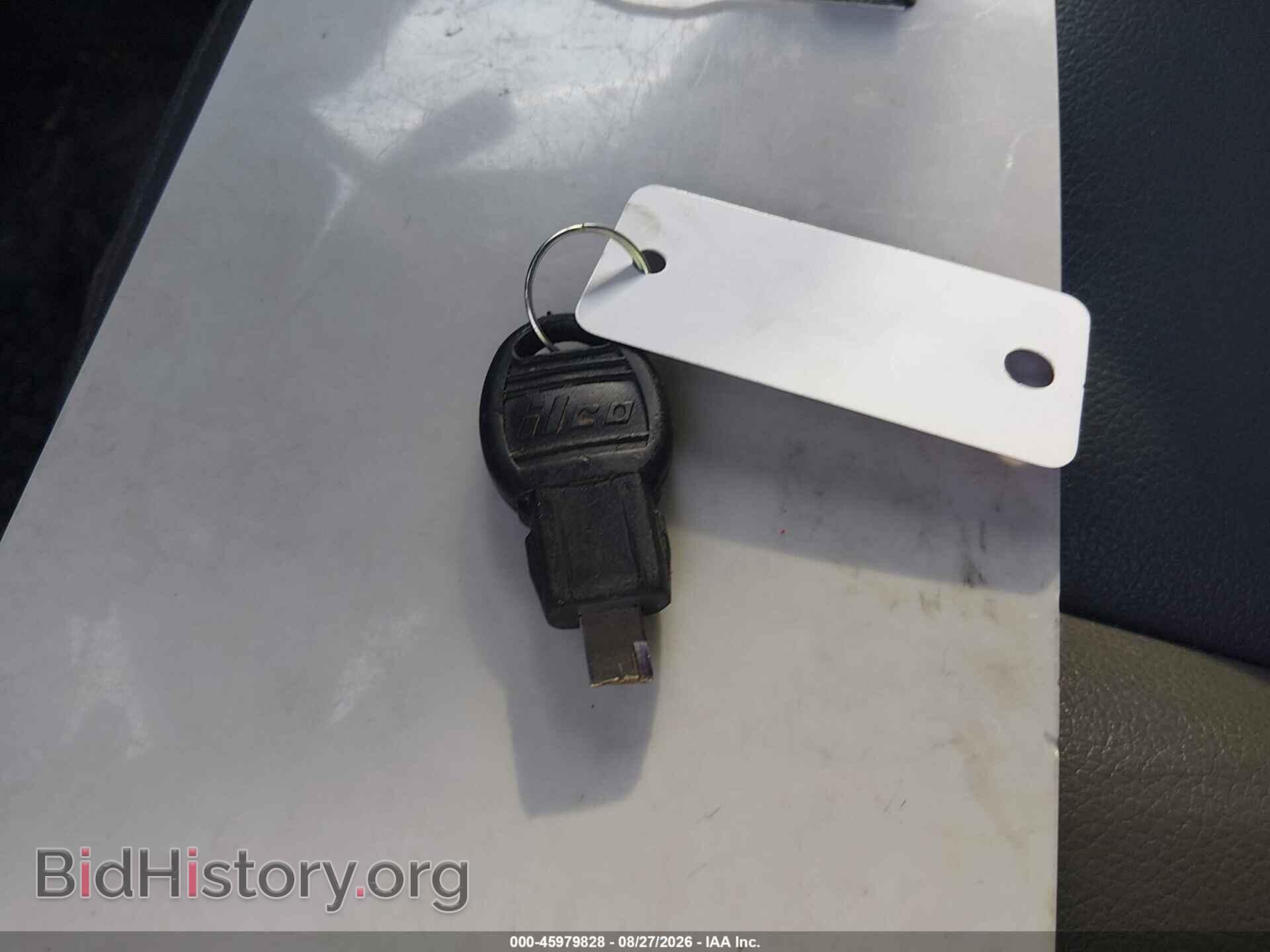 2016 RAM 2500 - VIN: 3C6TR5HT0GG269689 - Photo 11