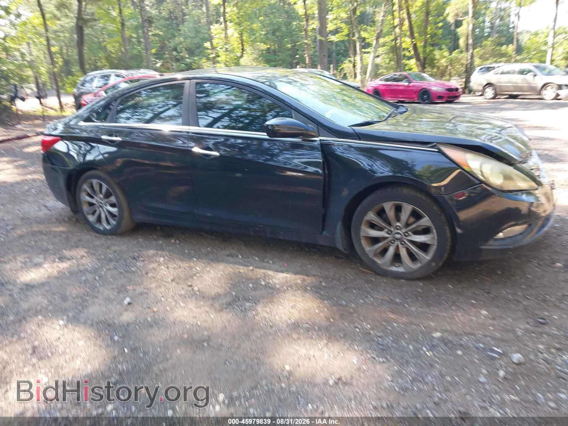 Photo 5NPEC4AC3BH306564 - HYUNDAI SONATA 2011