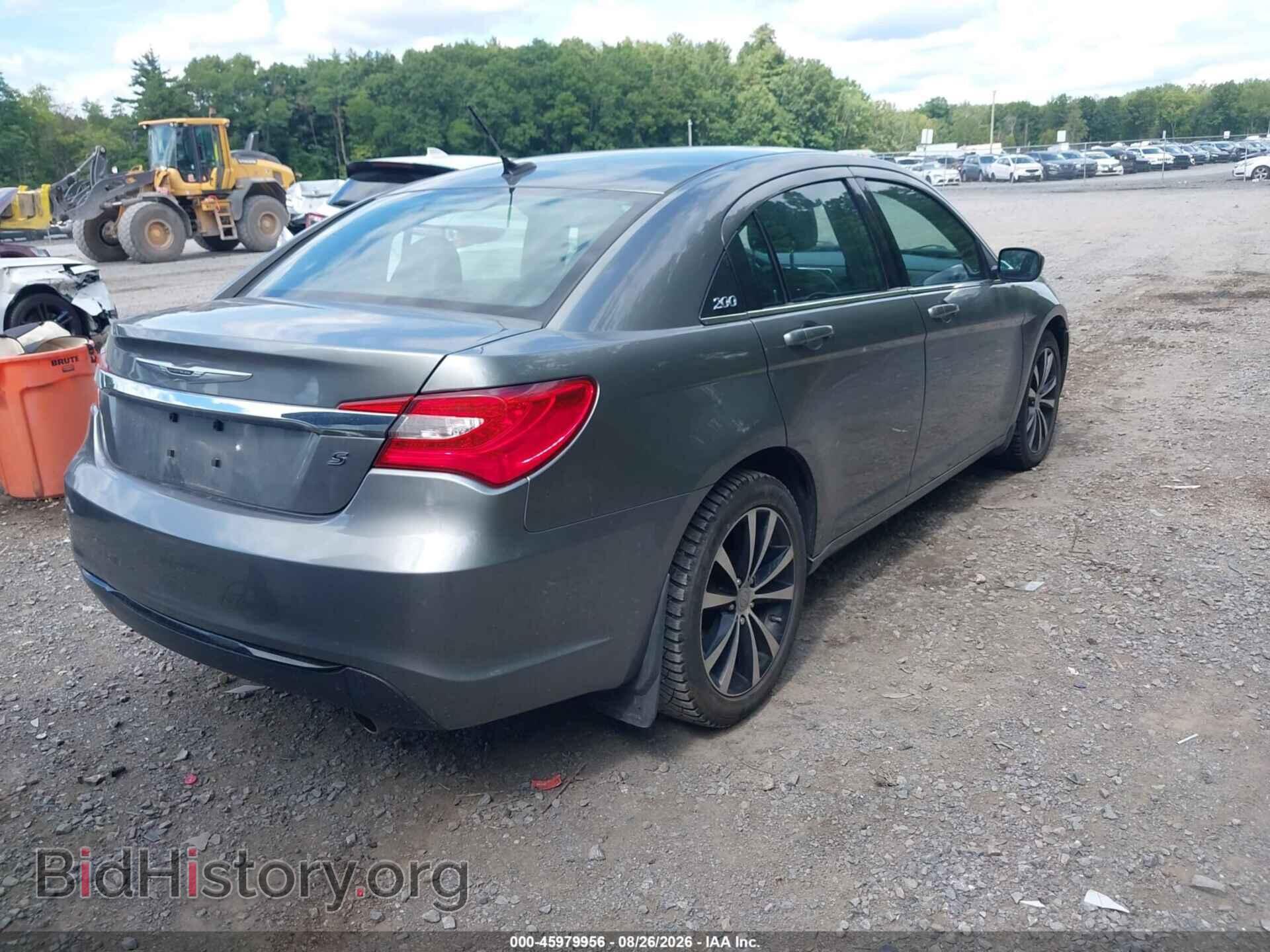2013 CHRYSLER 200 - VIN: 1C3CCBCG1DN524134 - Photo 4