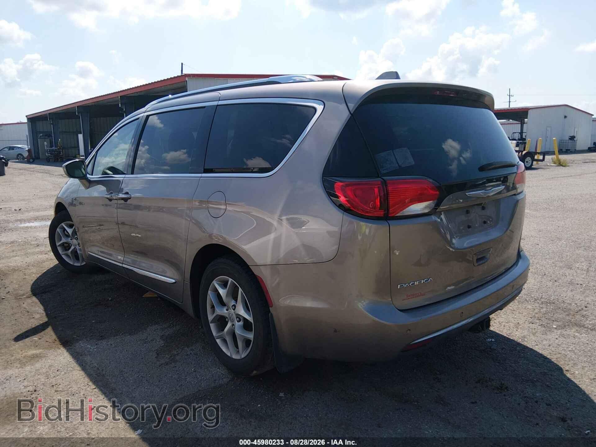 2017 CHRYSLER PACIFICA - VIN: 2C4RC1EG7HR652738 - Photo 3