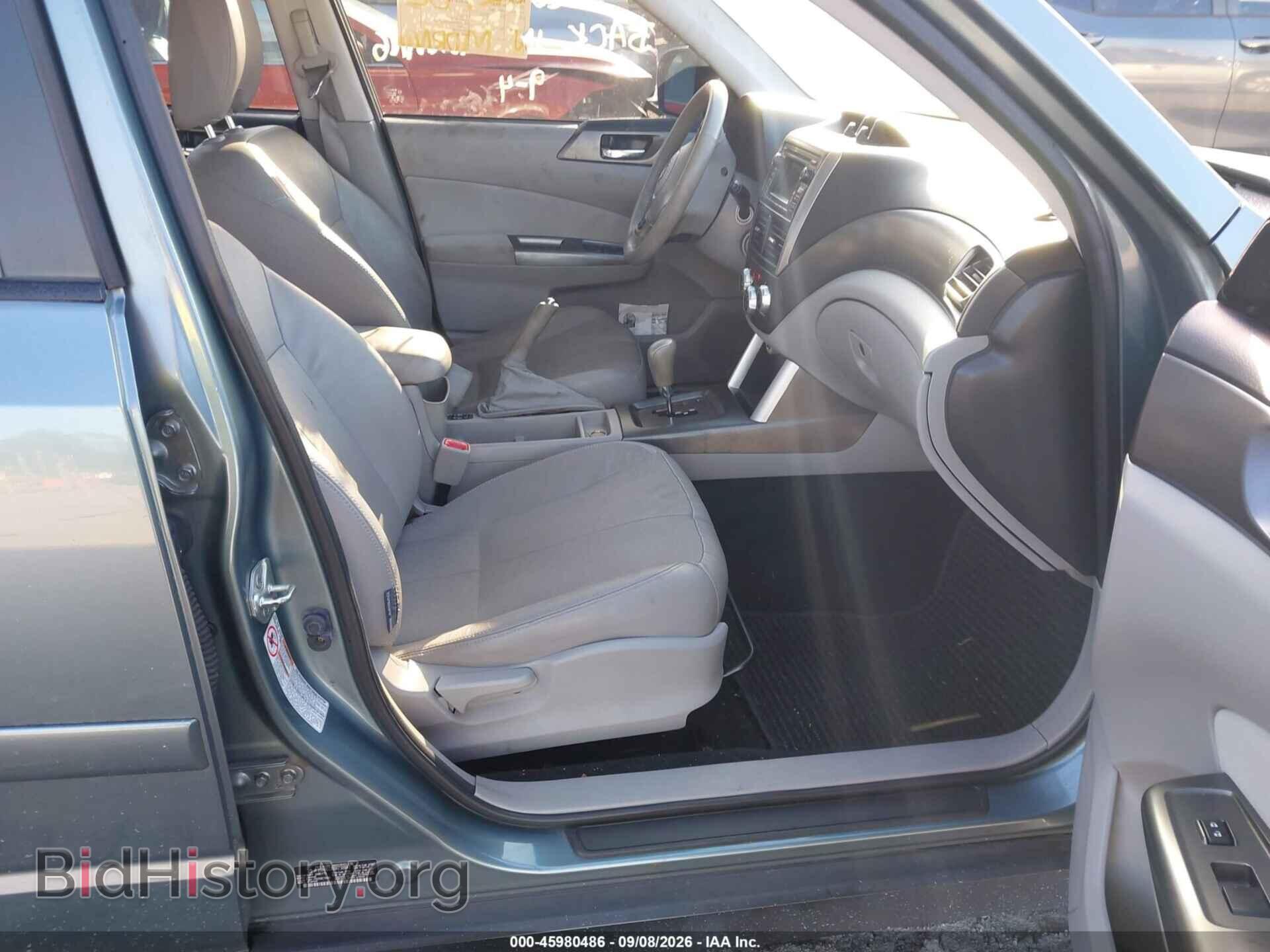2011 SUBARU FORESTER - VIN: JF2SHAEC8BH738841 - Фото 5