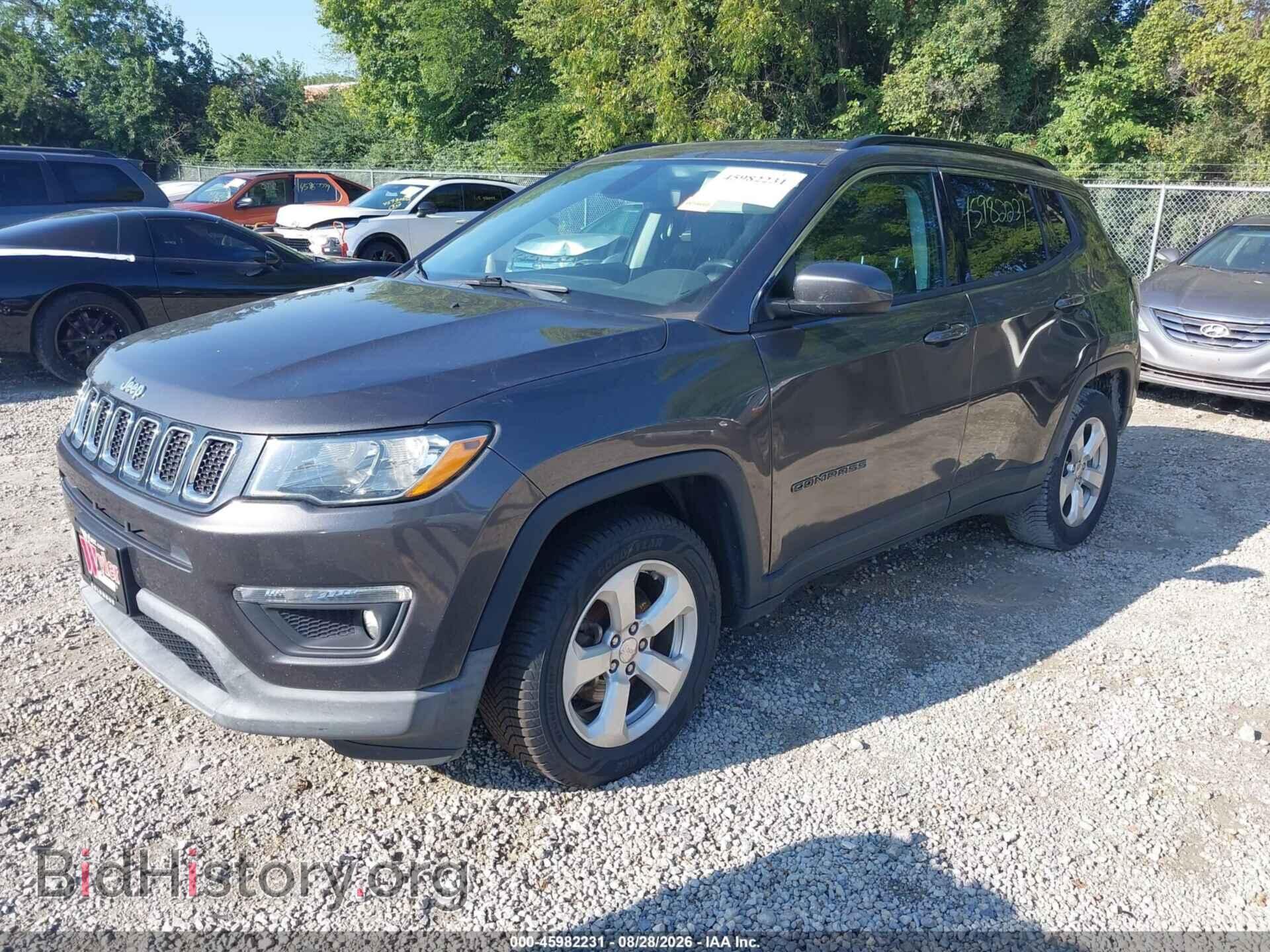2019 JEEP COMPASS - VIN: 3C4NJCBB2KT699771 - Photo 2