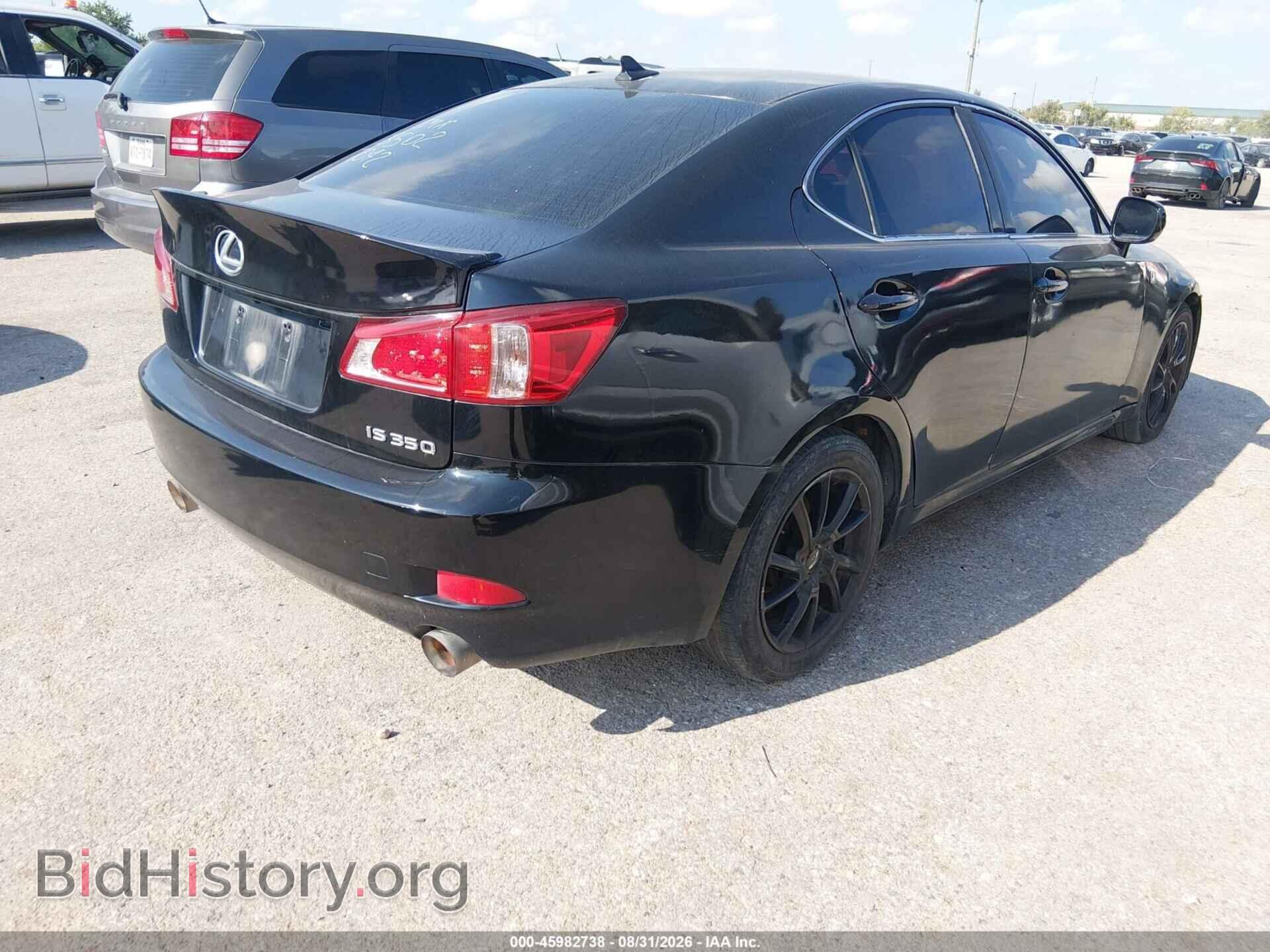 2011 LEXUS IS 350 - VIN: JTHBE5C25B5027042 - Photo 4