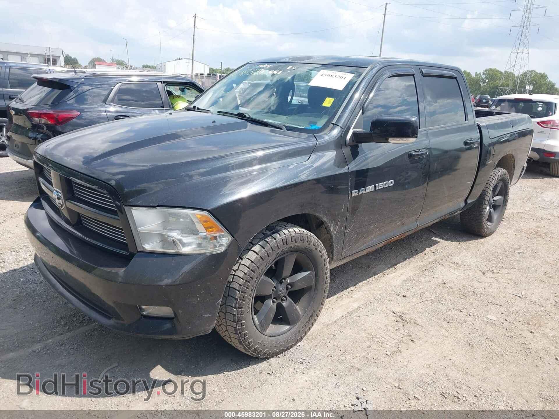 2011 RAM RAM 1500 - VIN: 1D7RV1CT0BS596101 - Фото 2