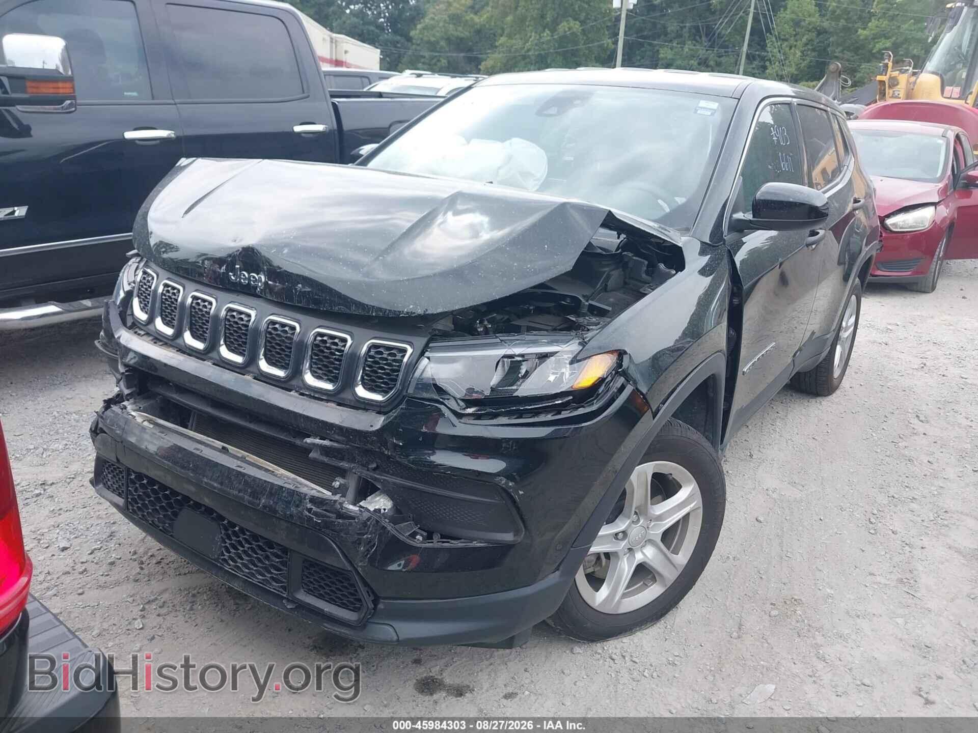 2024 JEEP COMPASS - VIN: 3C4NJDAN7RT576611 - Photo 2