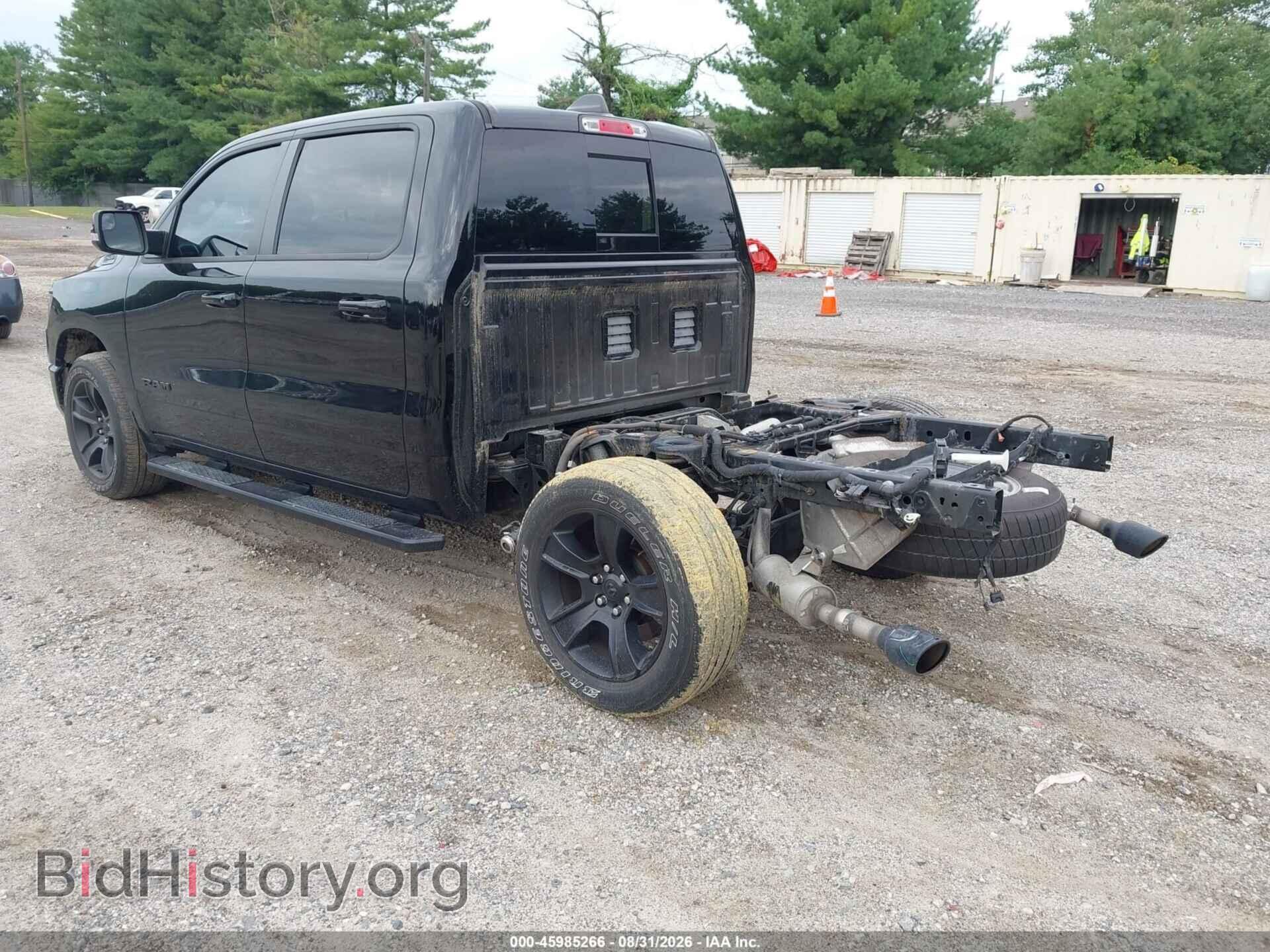 2021 RAM 1500 - VIN: 1C6SRFFT6MN678819 - Фото 3