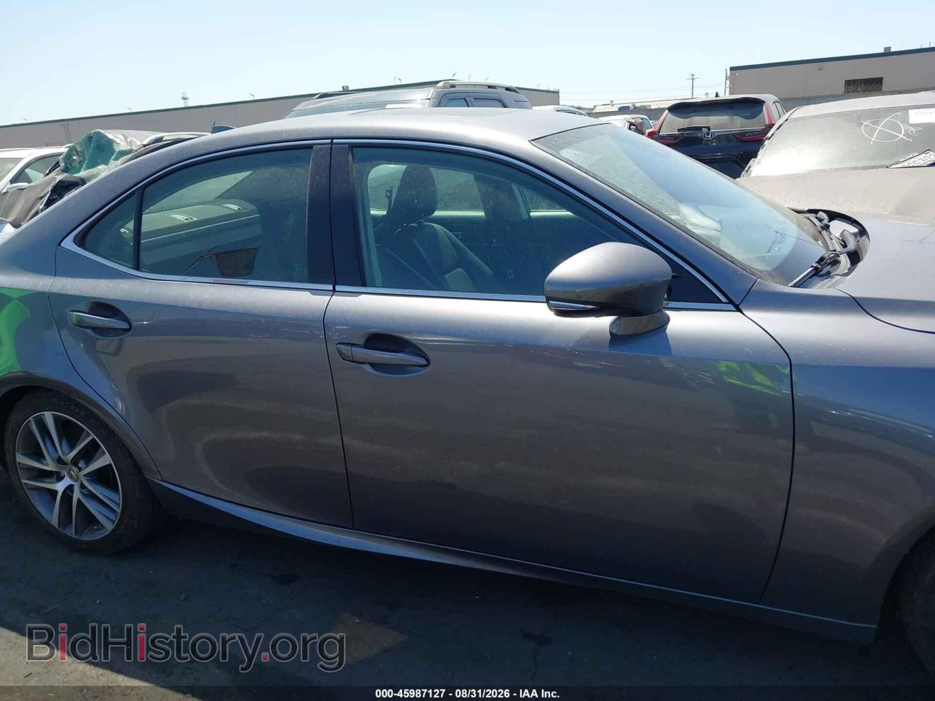2020 LEXUS IS 300 - VIN: JTHDA1D25L5107955 - Photo 13