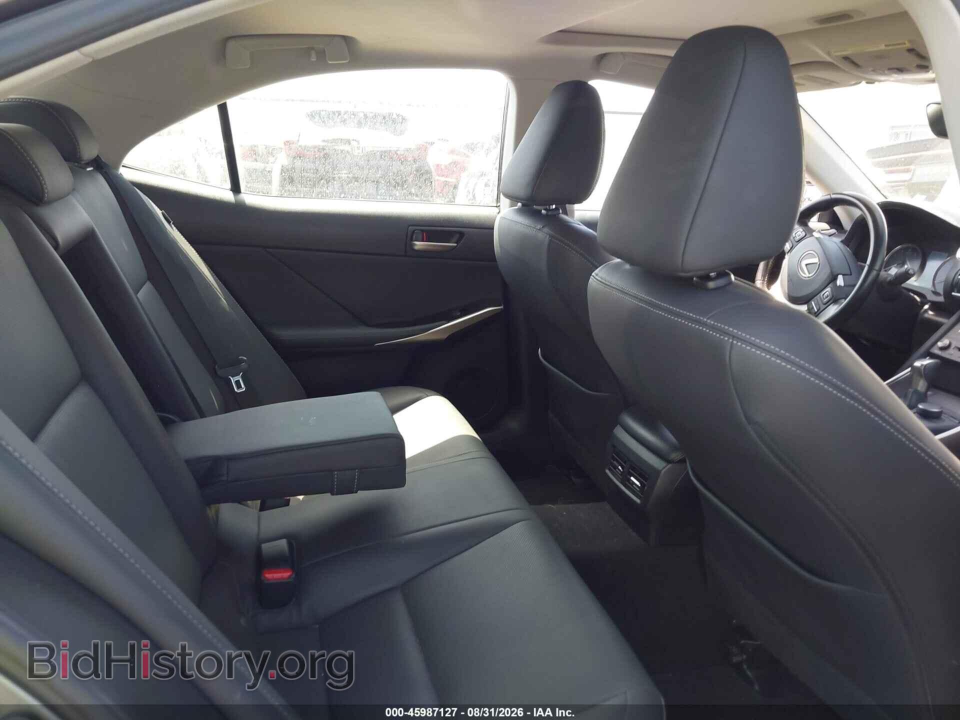 2020 LEXUS IS 300 - VIN: JTHDA1D25L5107955 - Photo 8