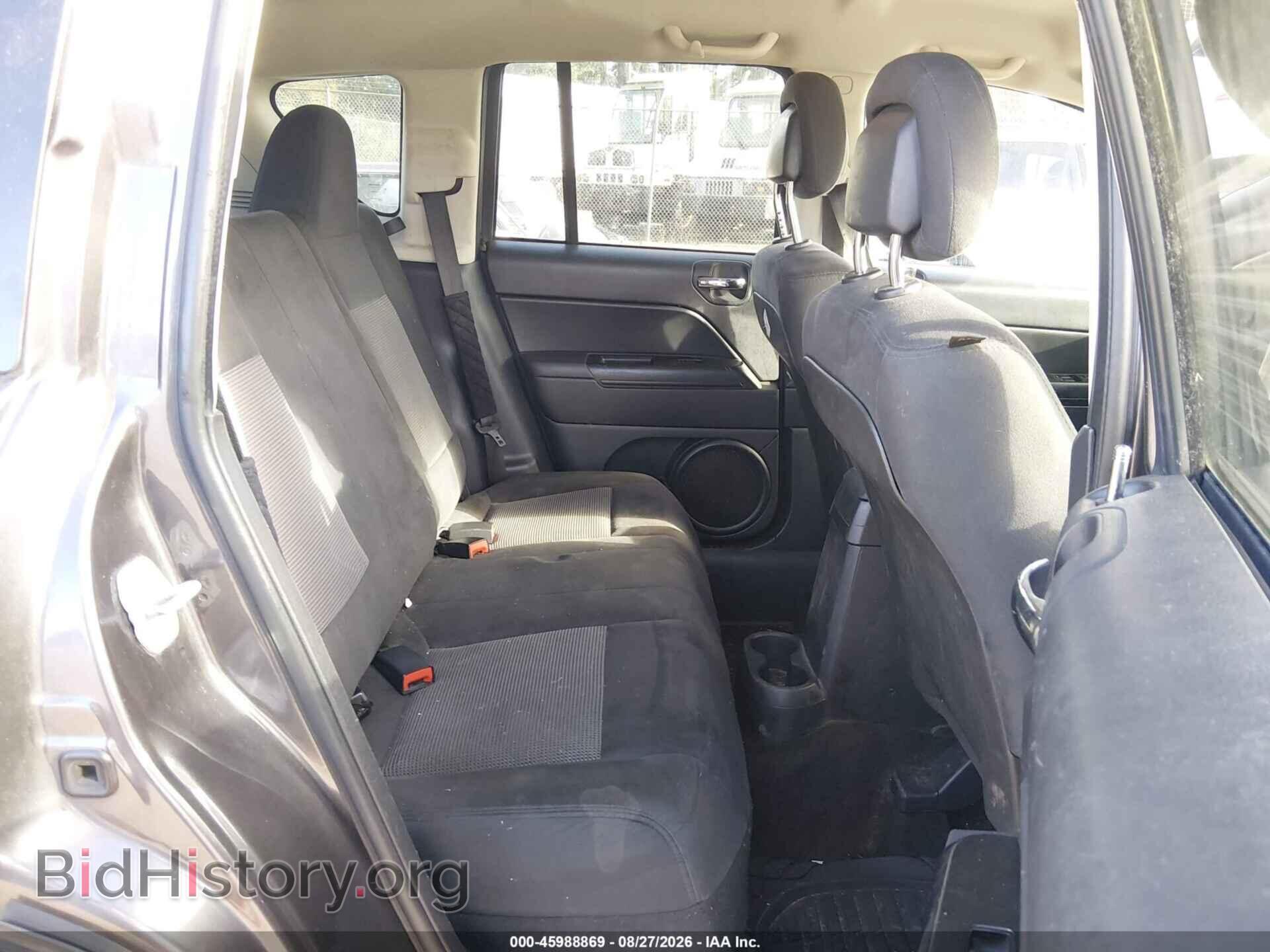2014 JEEP COMPASS - VIN: 1C4NJCBAXED832388 - Photo 8