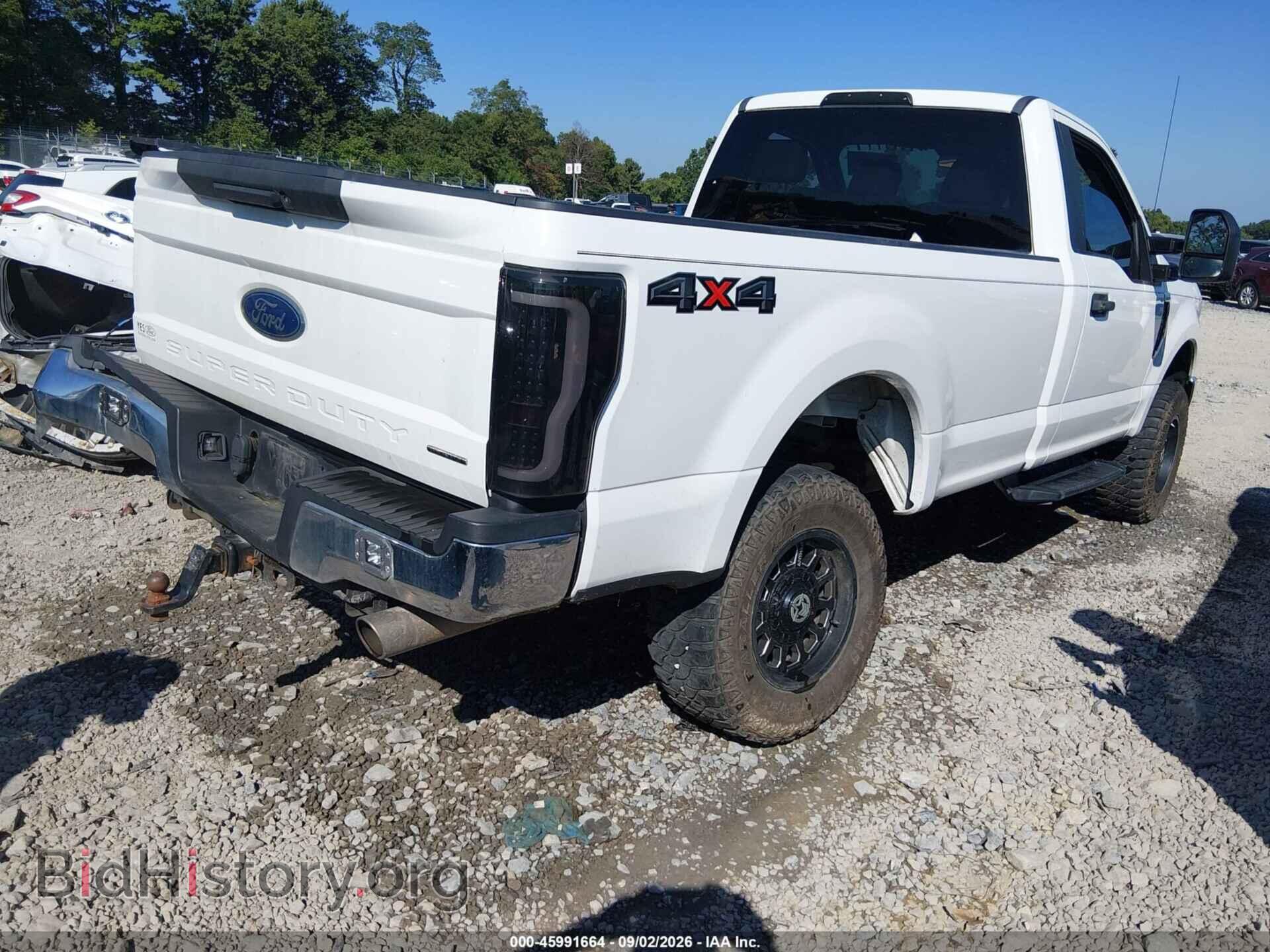 2017 FORD F-250 - VIN: 1FTBF2B60HEE80365 - Фото 4