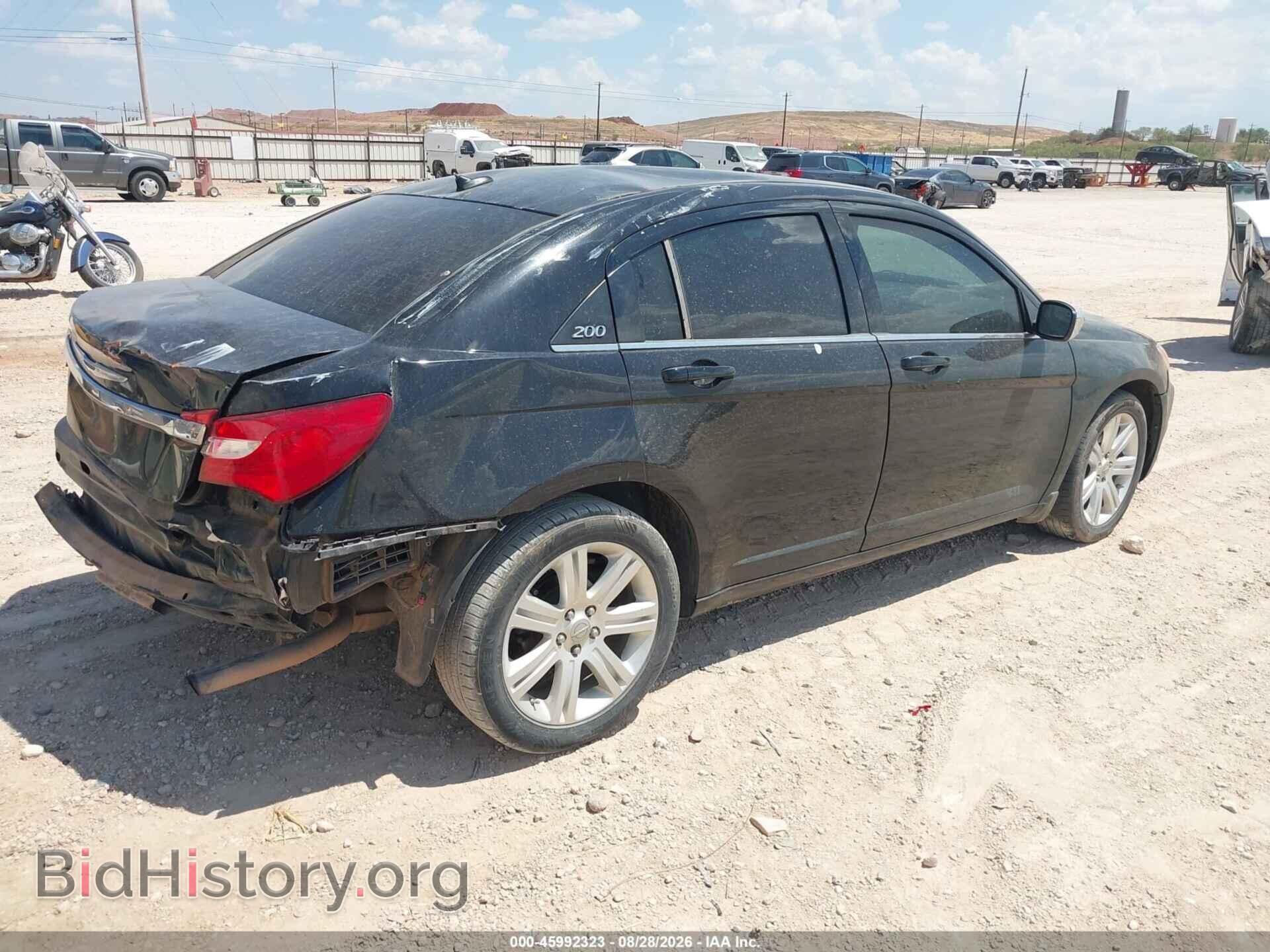 2013 CHRYSLER 200 - VIN: 1C3CCBBB9DN768393 - Фото 4