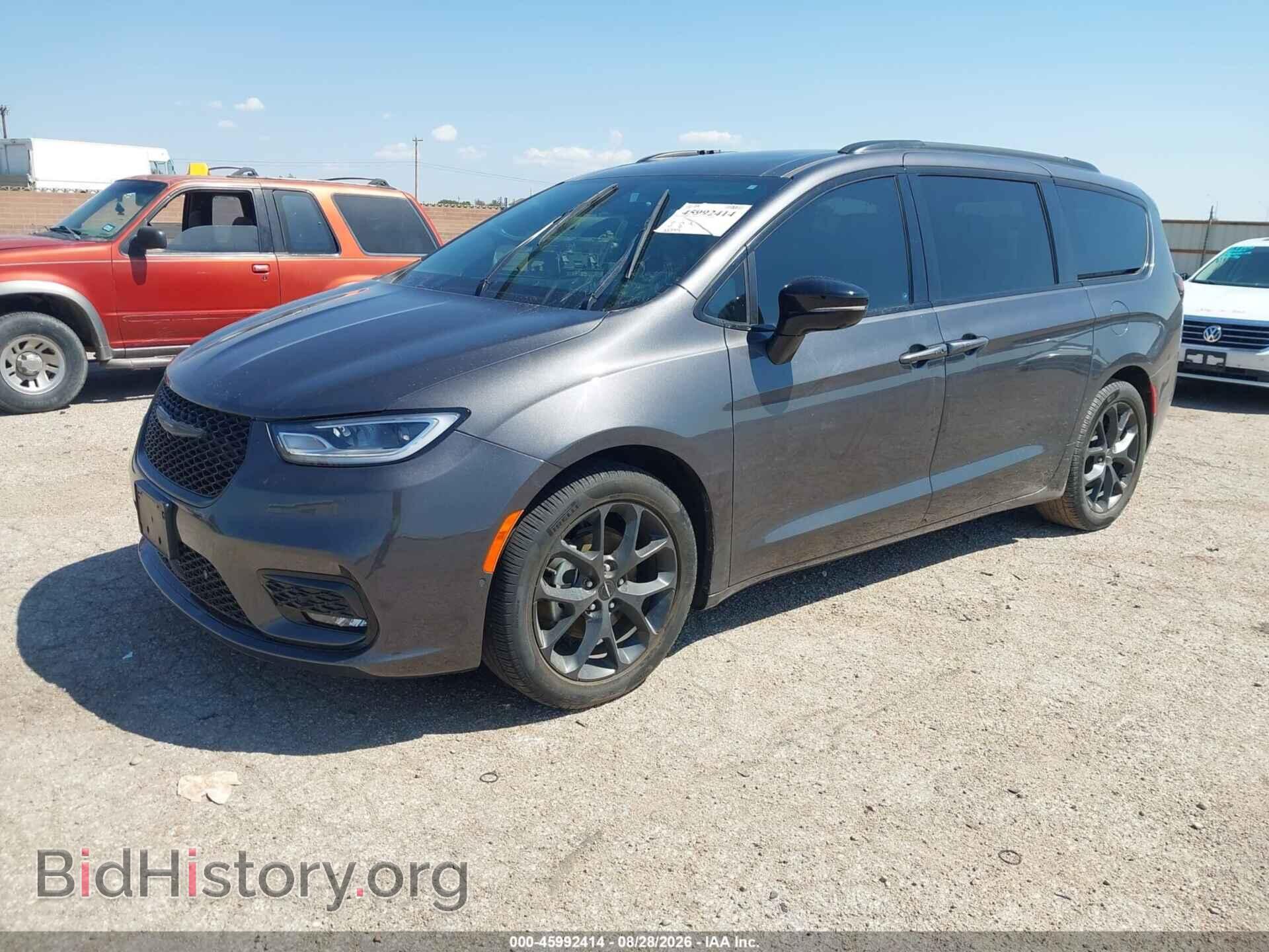 2023 CHRYSLER PACIFICA - VIN: 2C4RC1GG6PR594889 - Photo 2