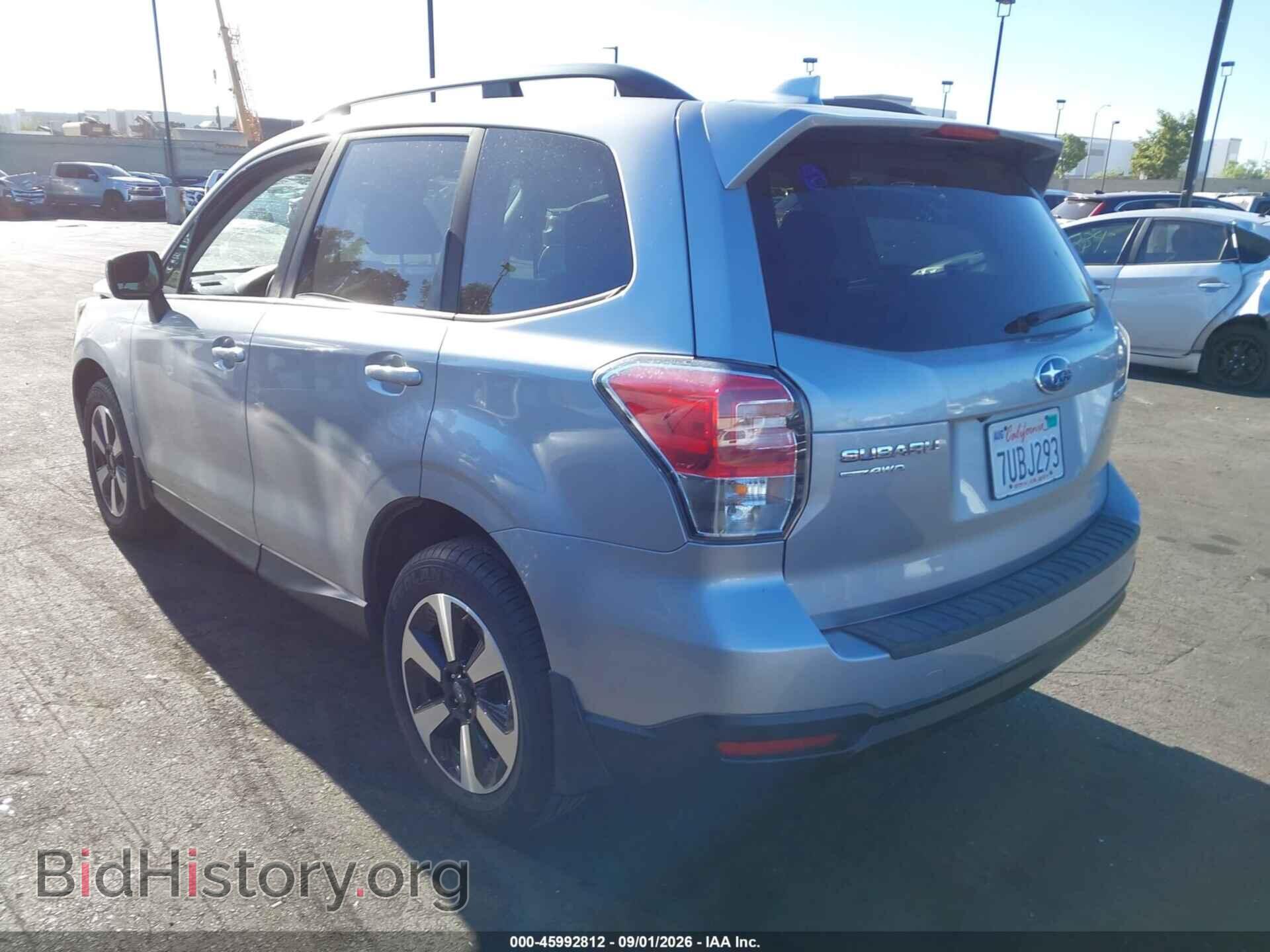 2017 SUBARU FORESTER - VIN: JF2SJAEC5HH419829 - Фото 3