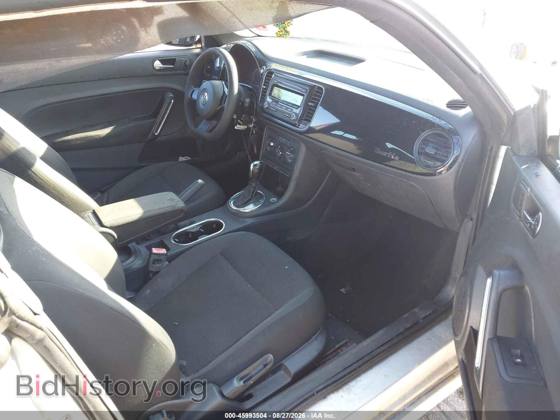2014 VOLKSWAGEN BEETLE - VIN: 3VWFP7AT6EM623664 - Фото 5