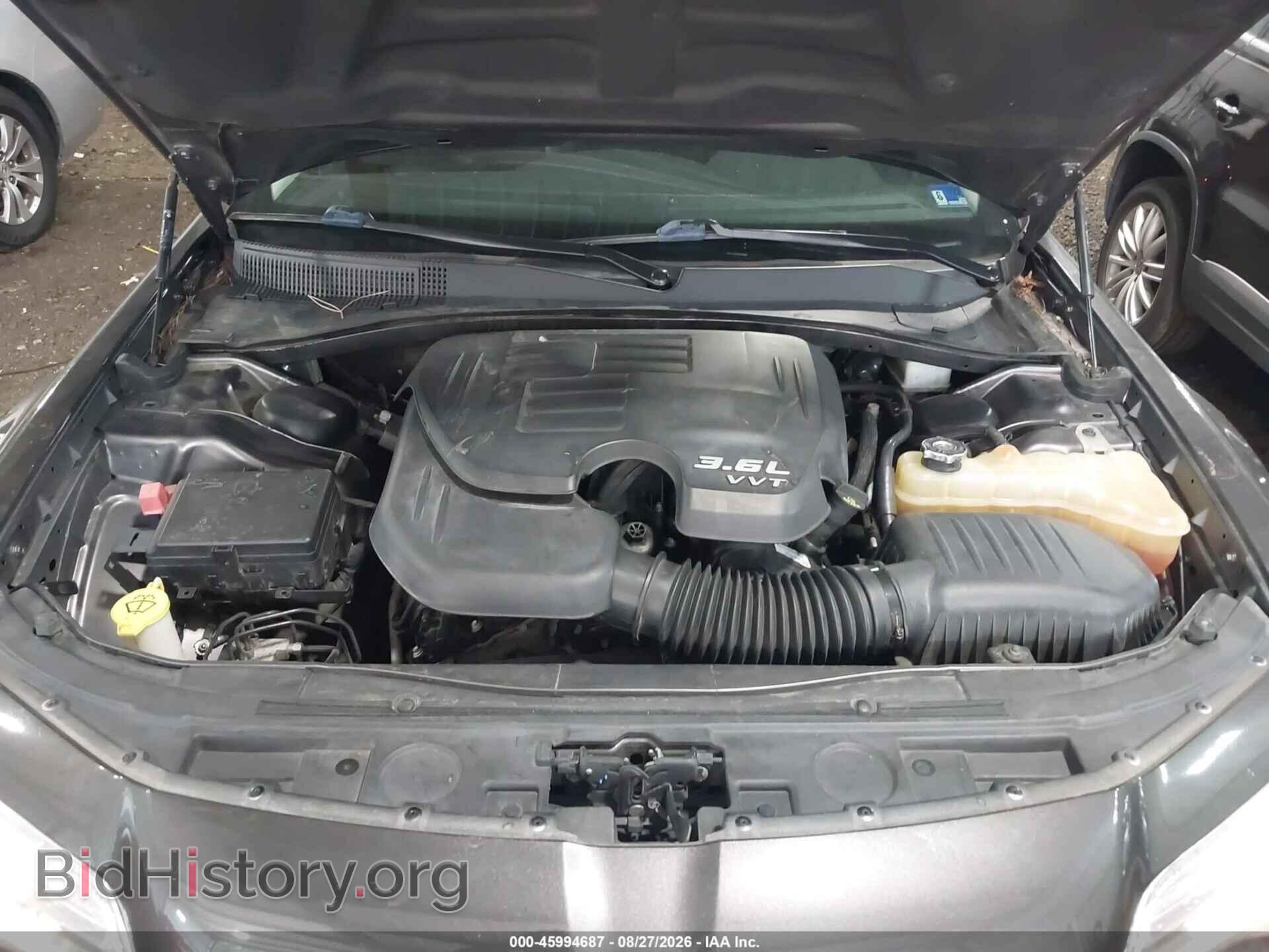 2019 CHRYSLER 300 - VIN: 2C3CCAEG7KH609704 - Photo 10