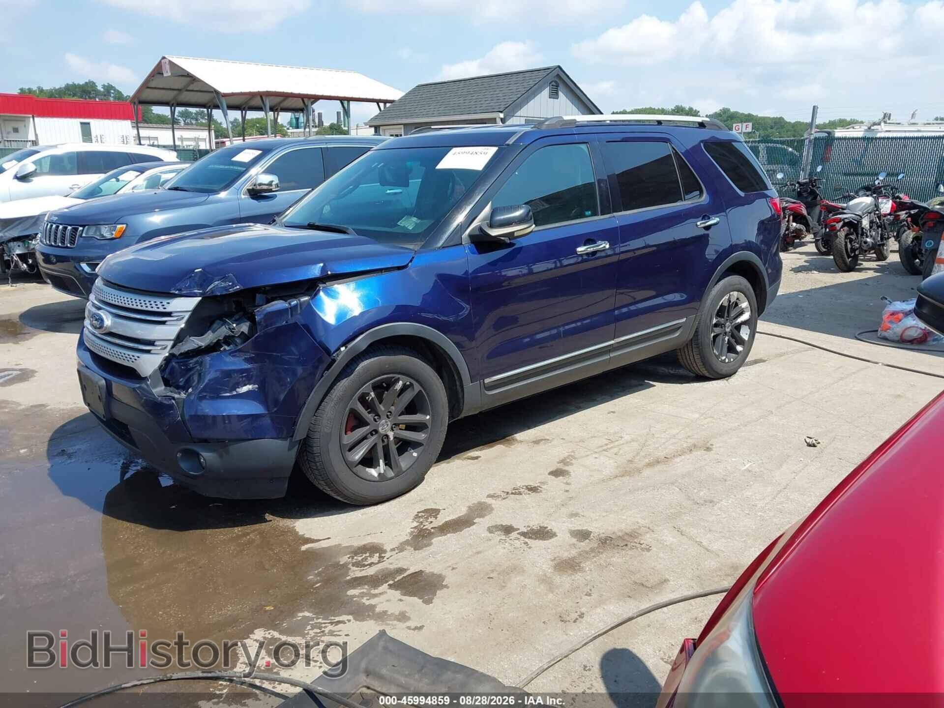 2011 FORD EXPLORER - VIN: 1FMHK7D8XBGA89524 - Photo 2