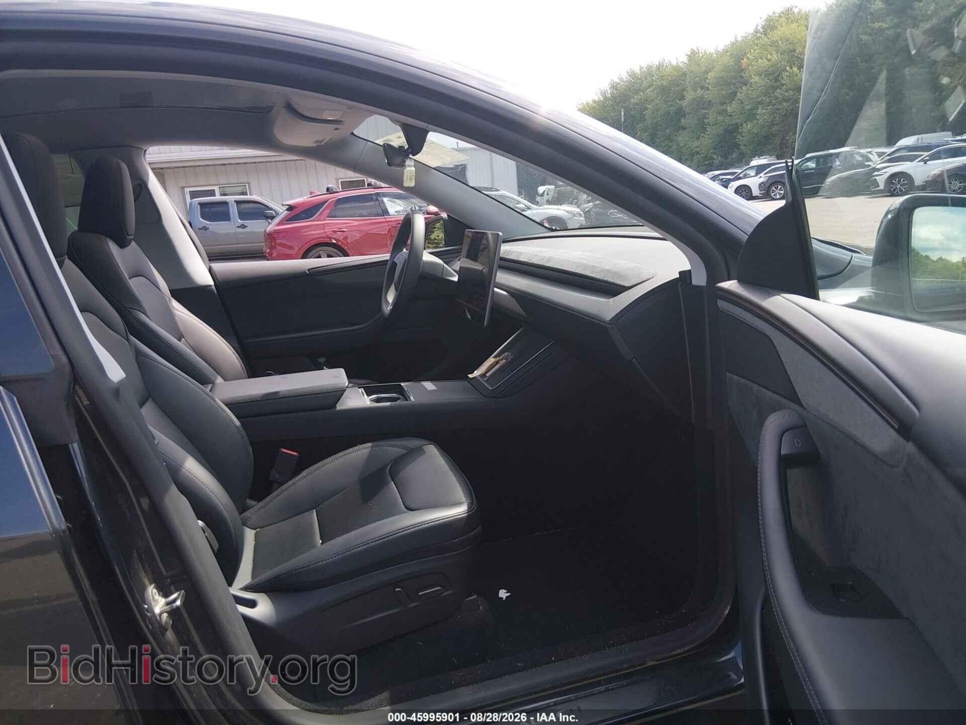 2026 TESLA MODEL Y - VIN: 7SAYGDEE5TF330686 - Фото 5
