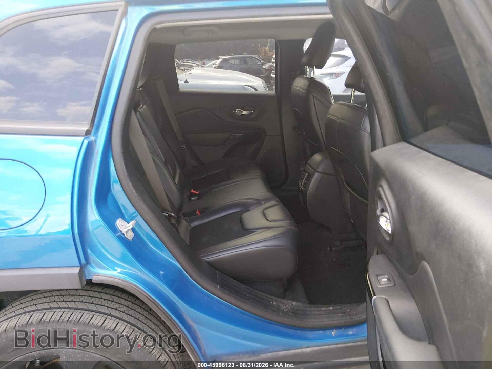 2020 JEEP CHEROKEE - VIN: 1C4PJLLB2LD543759 - Фото 8