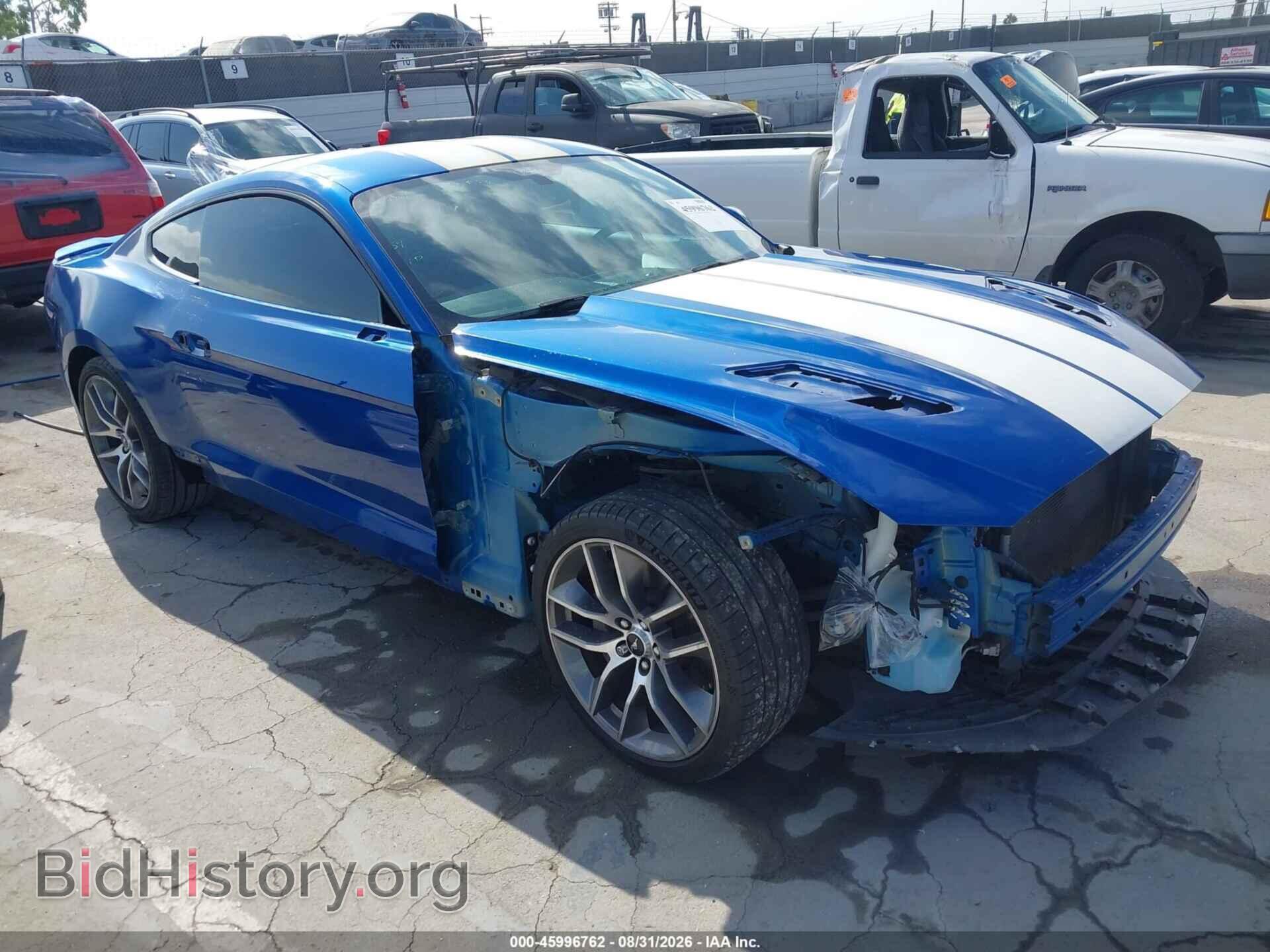 Photo 1FA6P8CF4H5240855 - FORD MUSTANG 2017